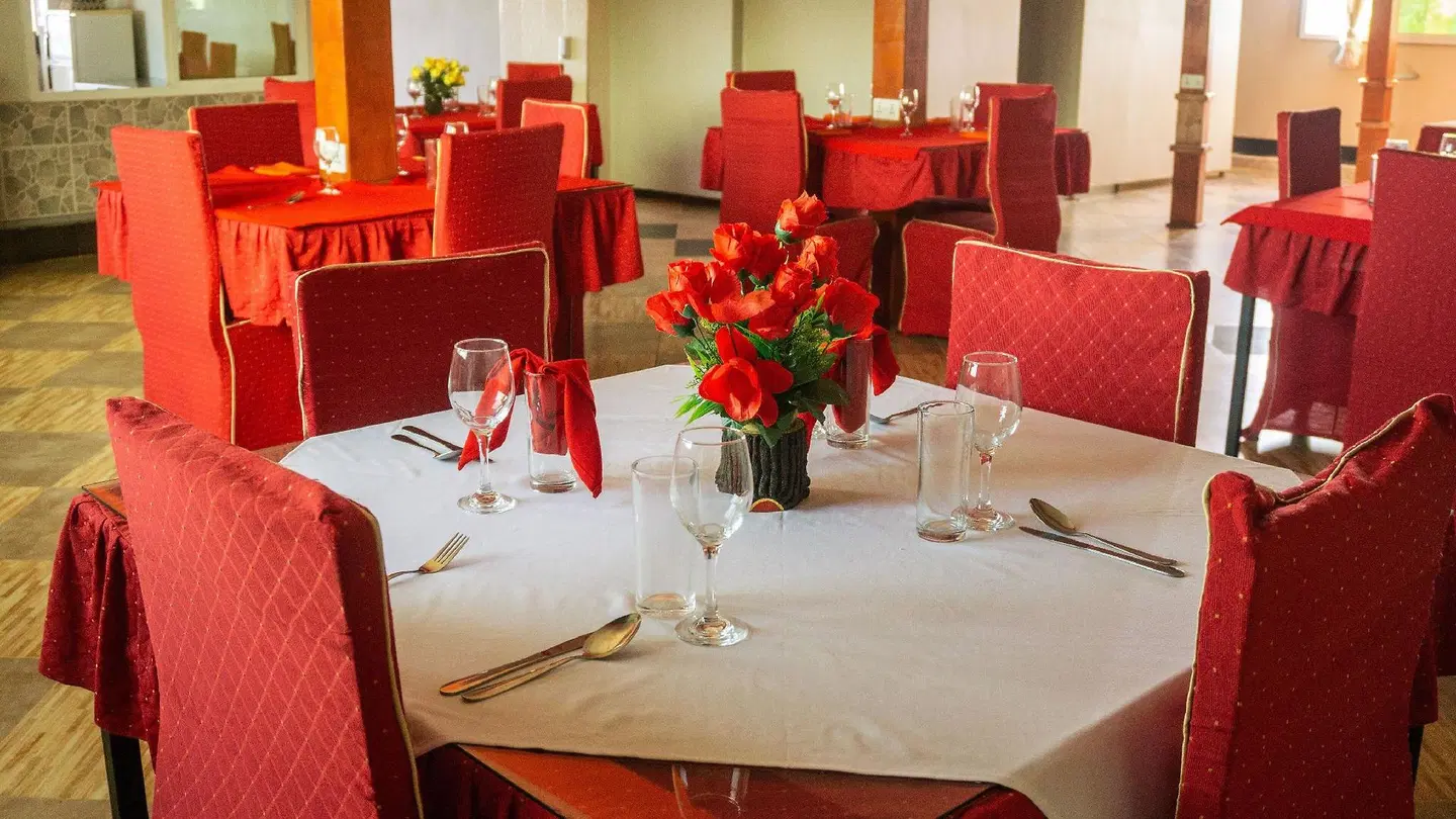 Elanacha Hotel Restaurant