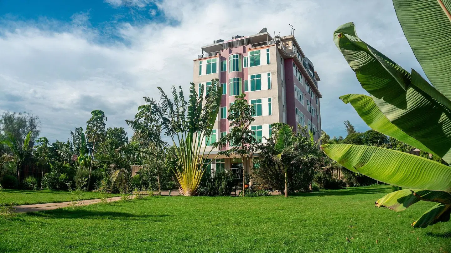 Elanacha Hotel EXTERIOR