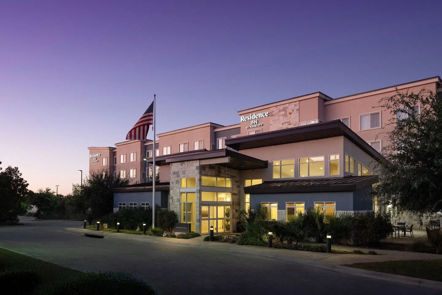 Residence Inn by Marriott Austin Lake Austin/River Place EXTERIOR