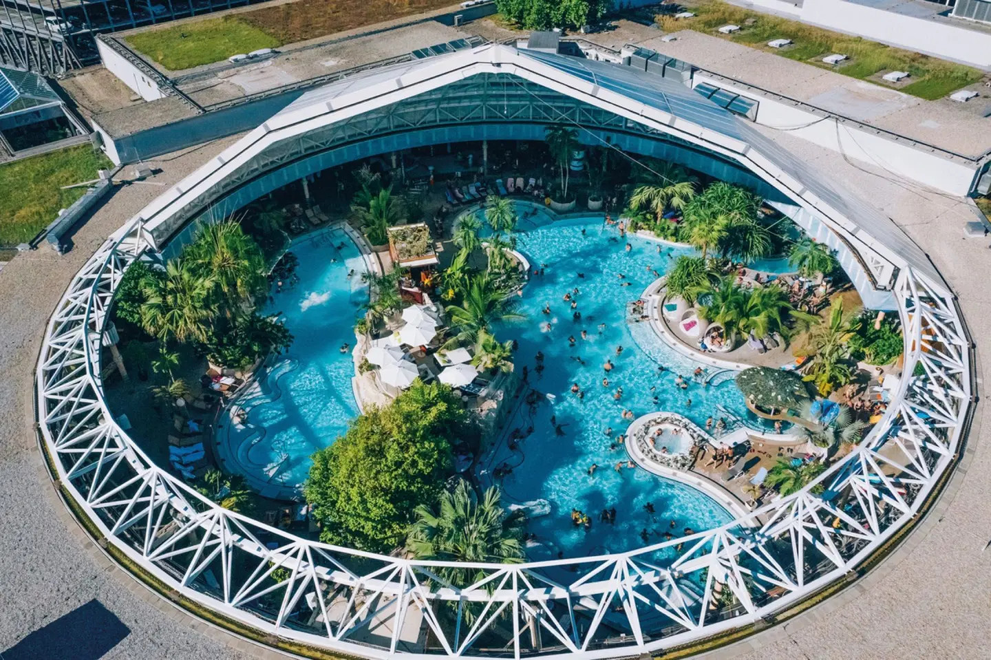 Hotel Victory Therme Erding OUTDOOR_POOL