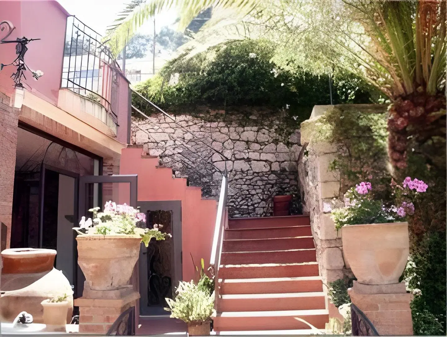 La Pensione Svizzera EXTERIOR