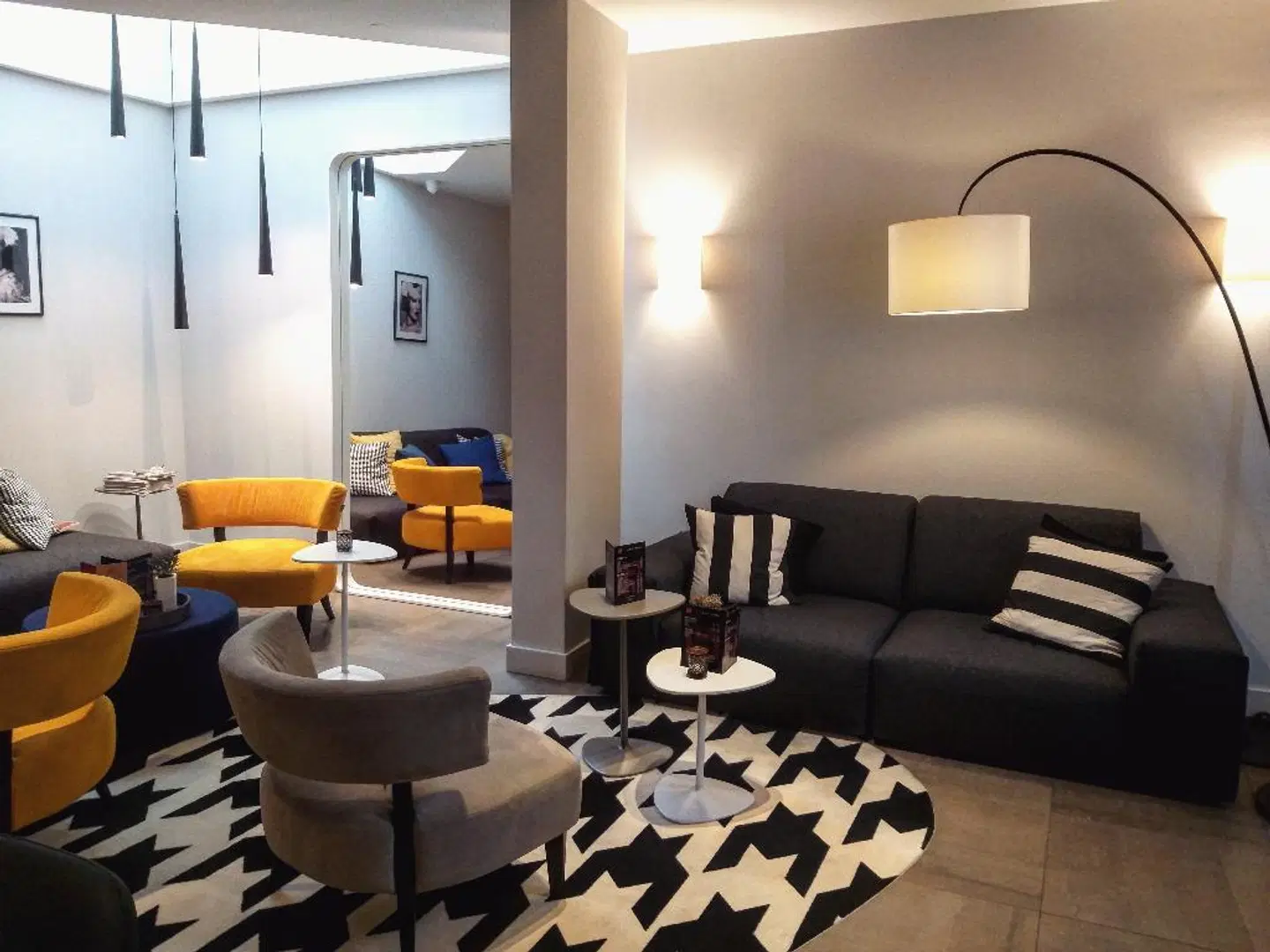 Livris Hotel LOUNGE_LOBBY