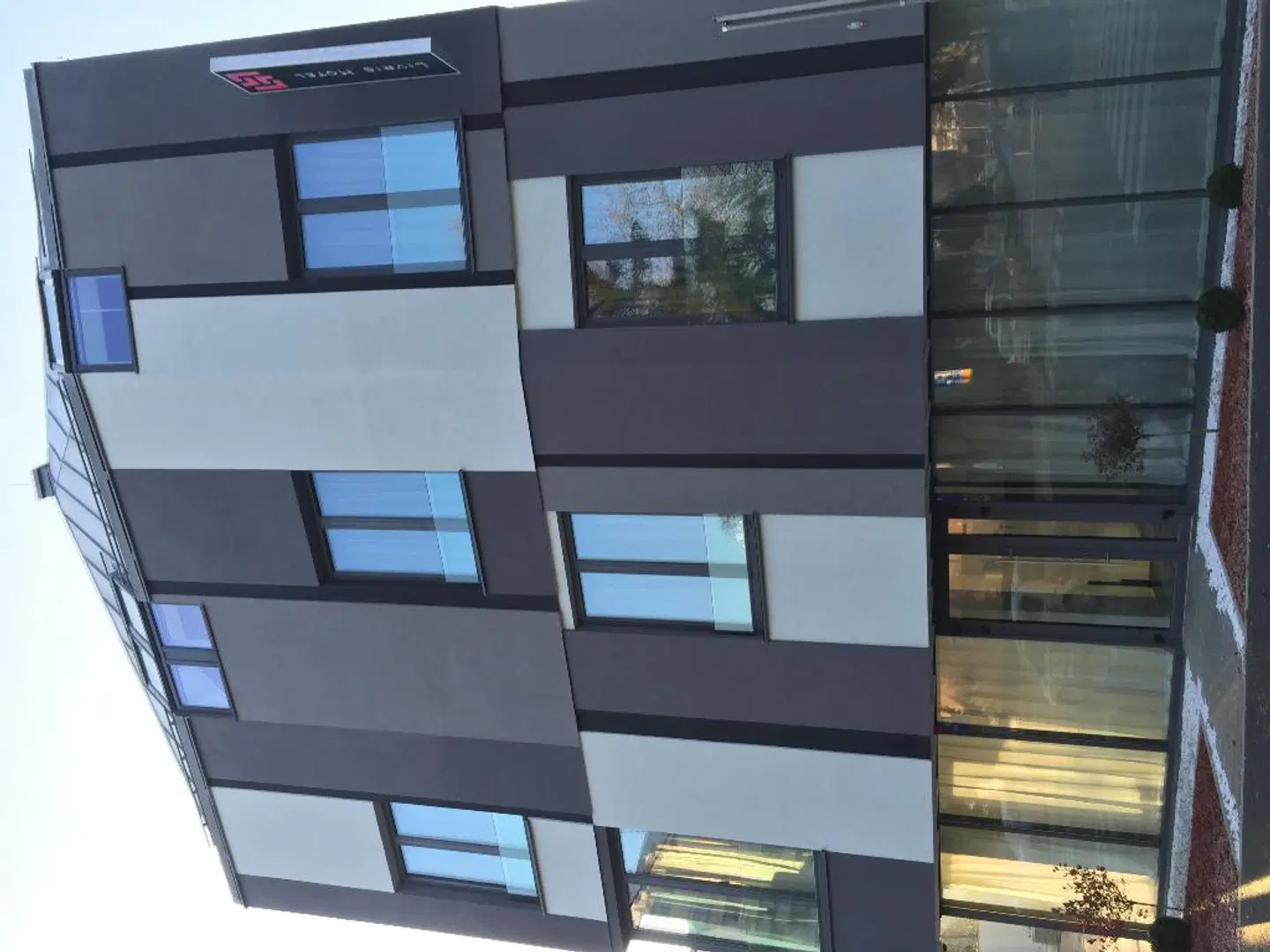 Livris Hotel MODEL_IMPRESSION