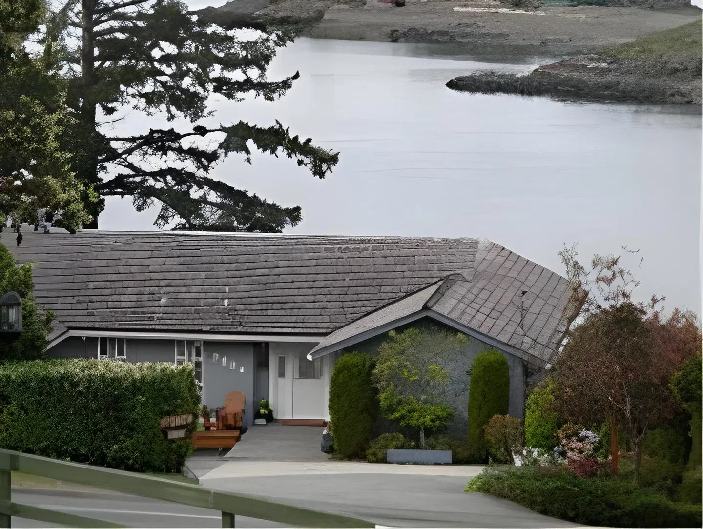 Hammond Bay Oceanside B&B EXTERIOR