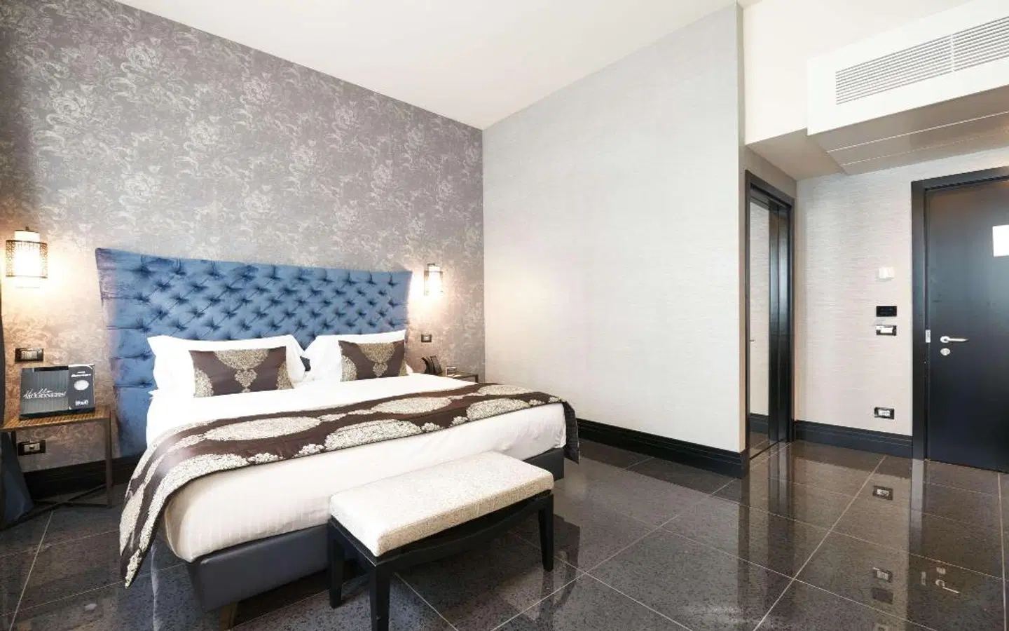 Venice Times Hotel ROOM_EXAMPLE