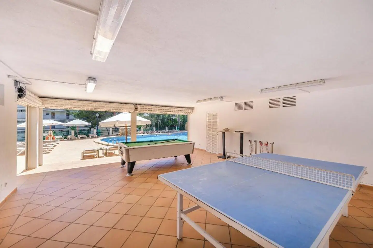 Apartamentos Vista Club Hallenbad