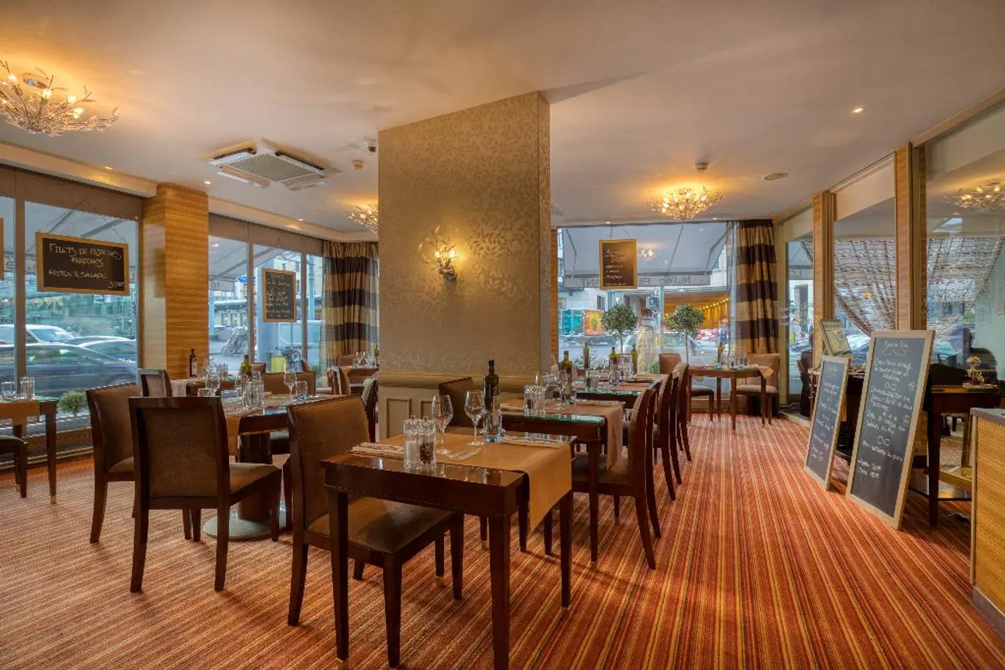 Warwick Geneva RESTAURANT