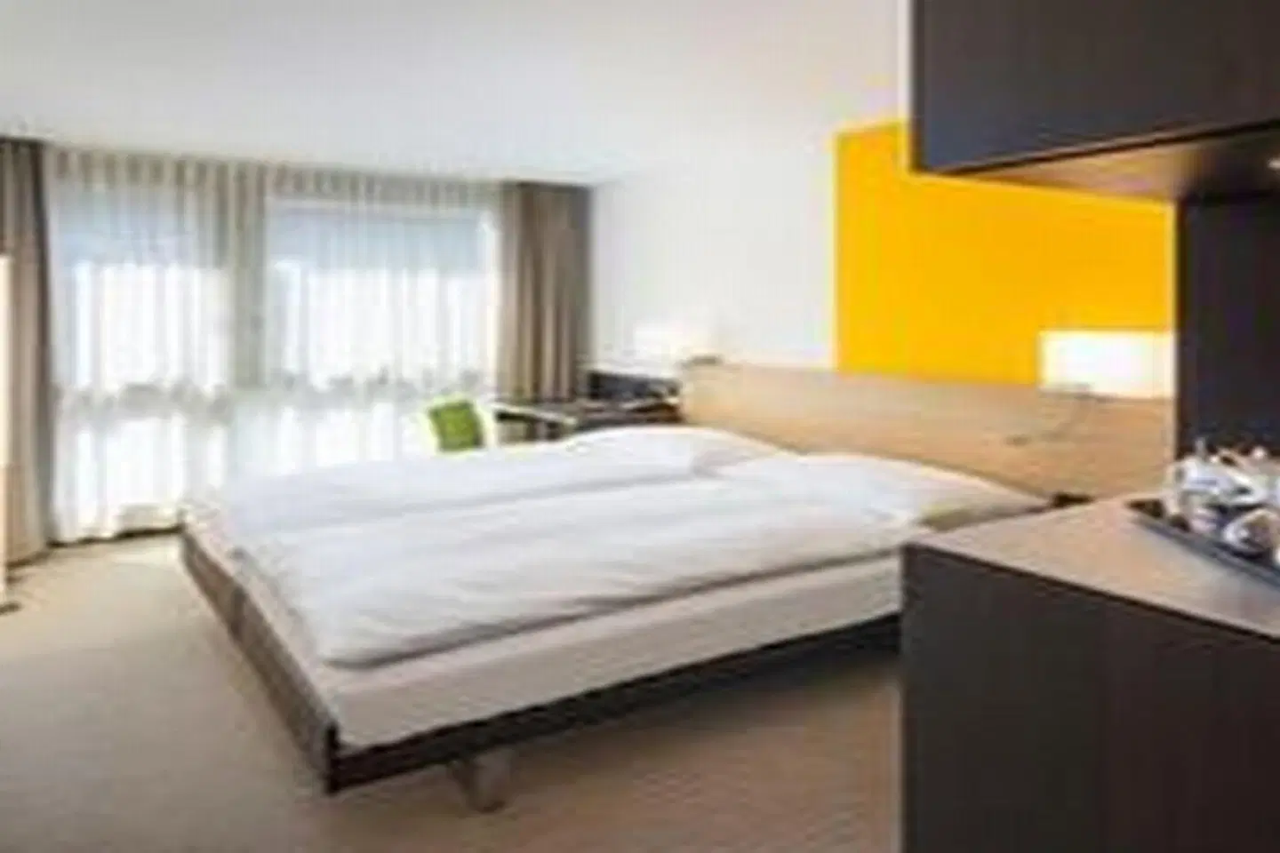 Züri by Fassbind ROOM_EXAMPLE