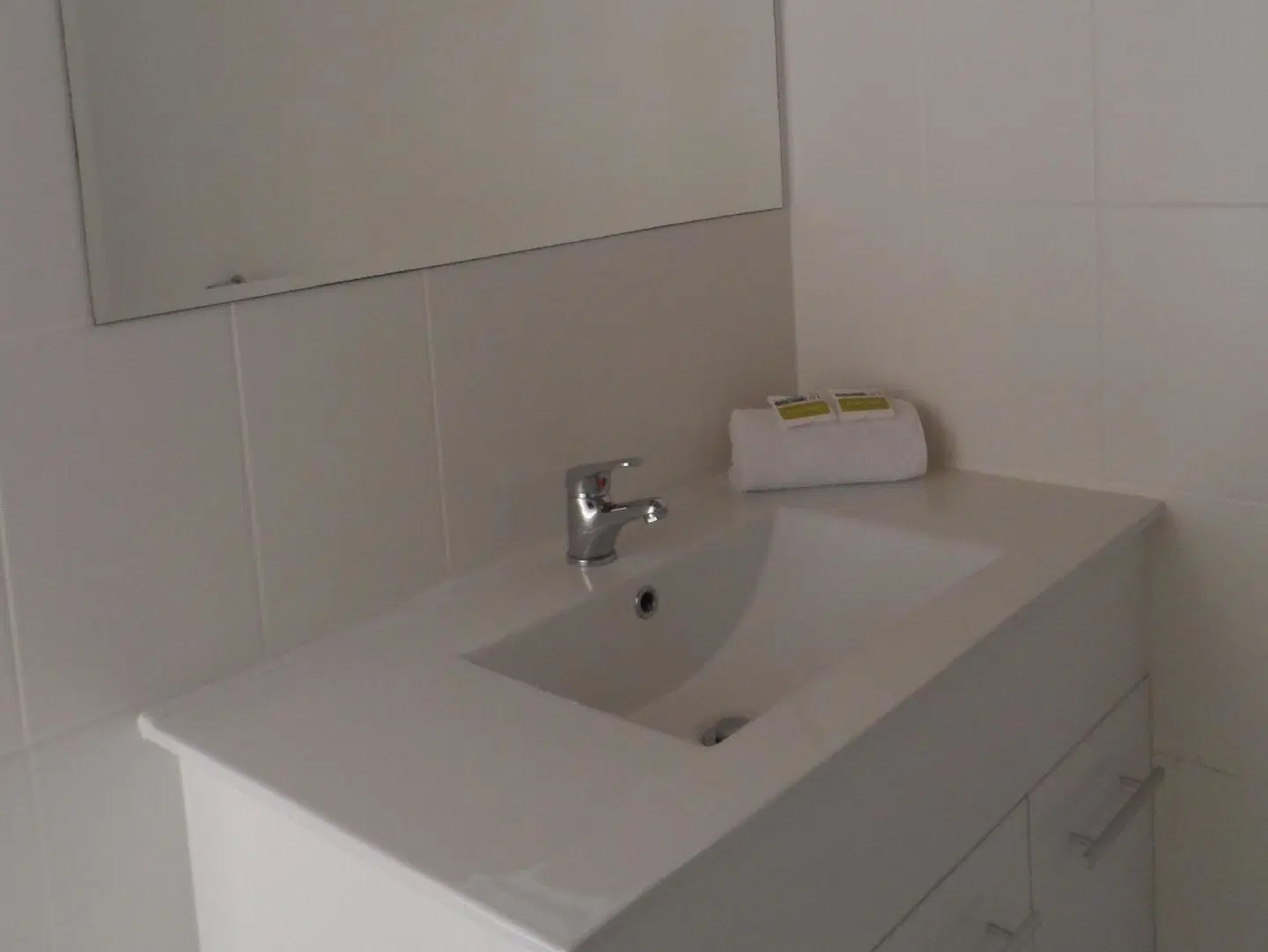 Arcadia Village Motel Badezimmer