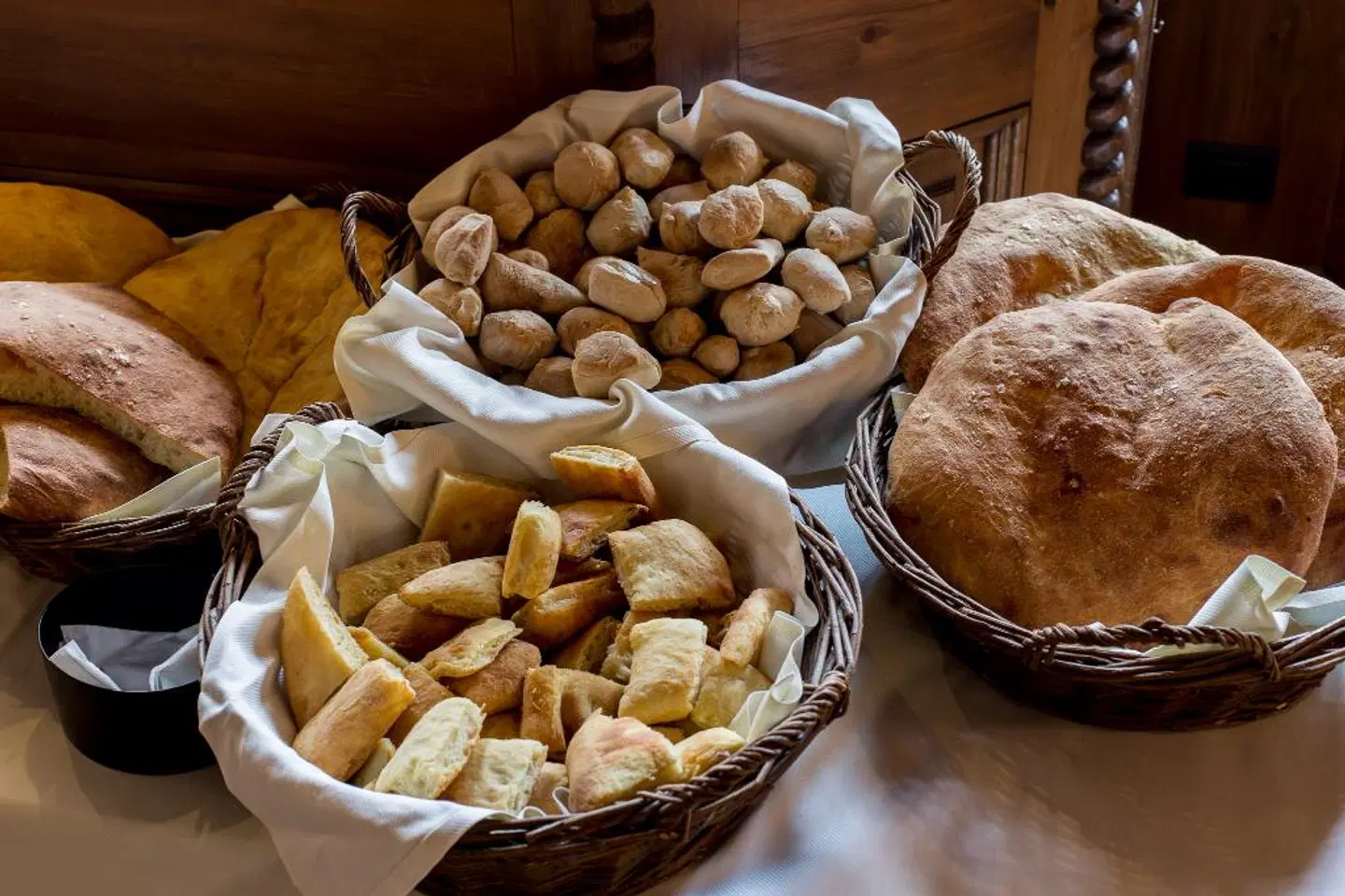 Bellevue Suites & Spa Restaurant