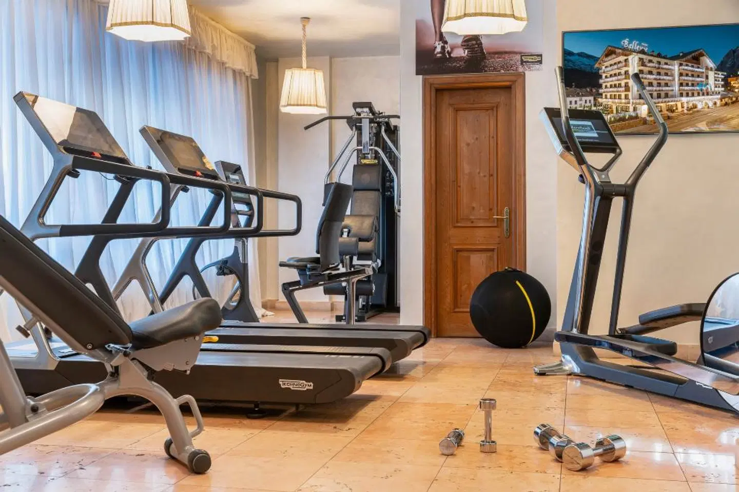 Bellevue Suites & Spa SPORTS_AND_LEISURE