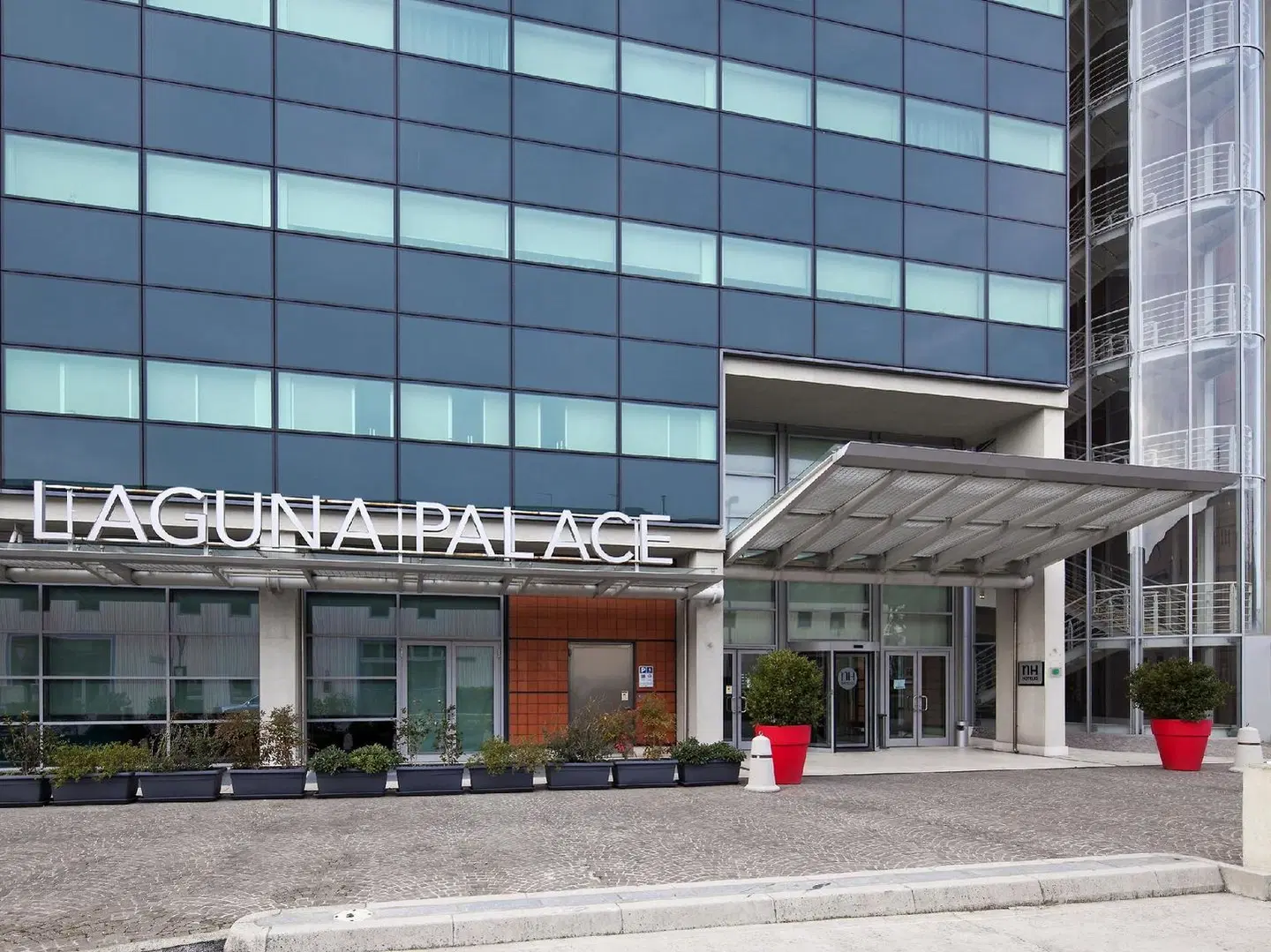 NH Venezia Laguna Palace EXTERIOR