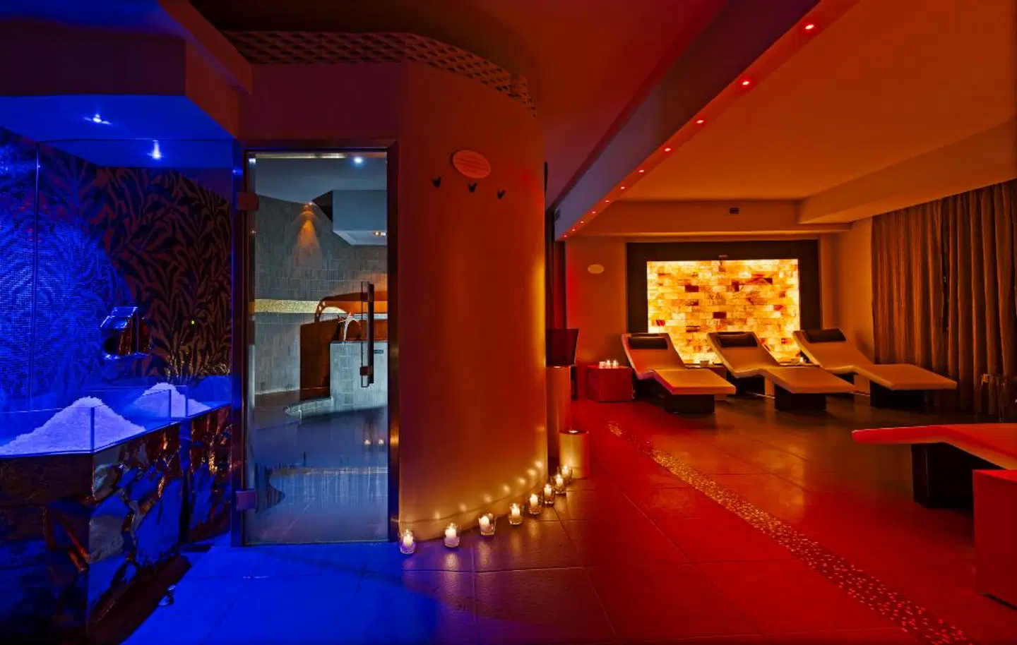 Bellevue Suites & Spa Hallenbad