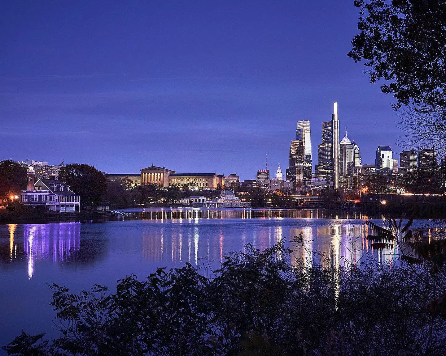 Four Seasons Hotel Philadelphia at Comcast Center OUTDOOR_POOL