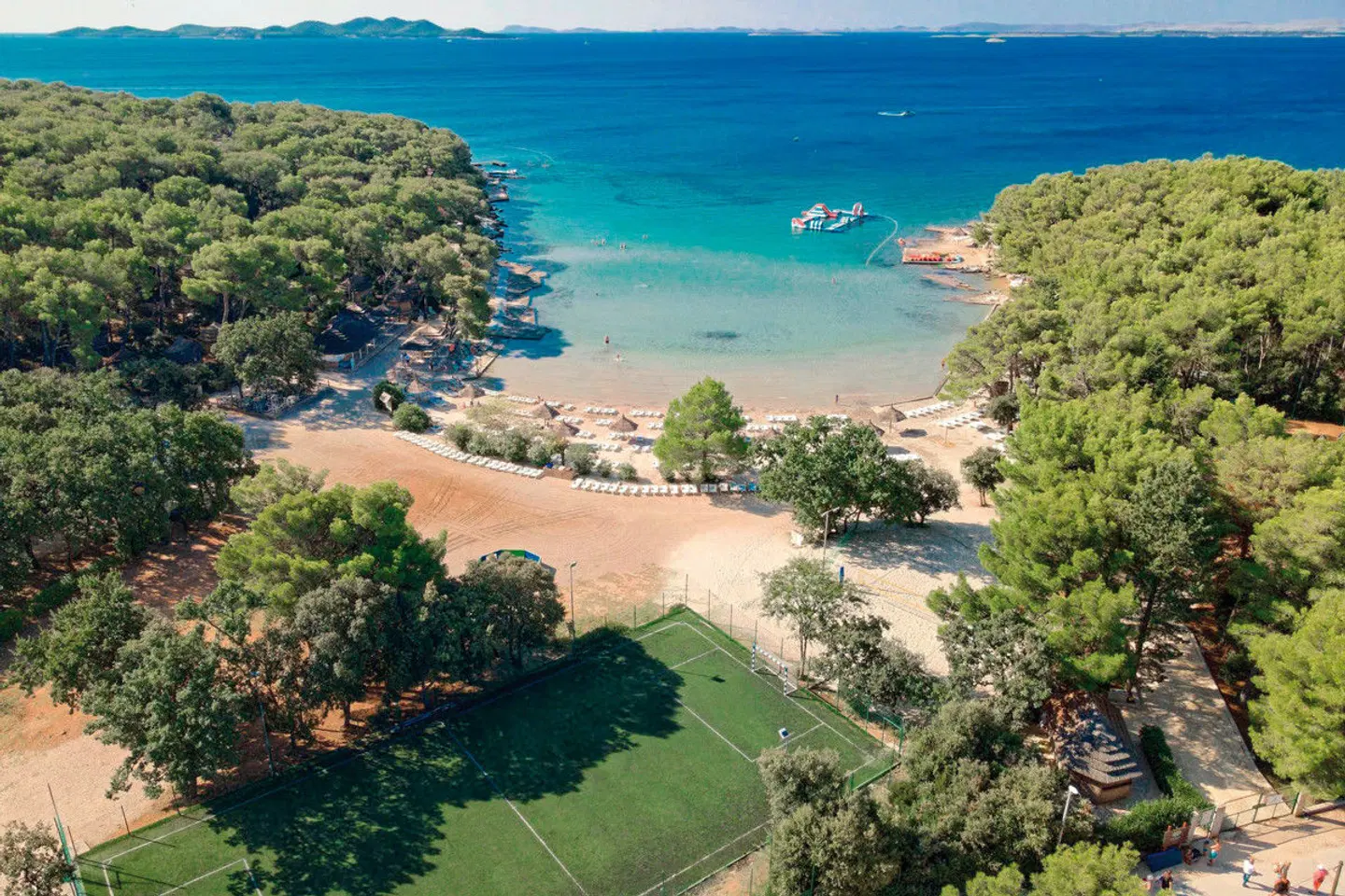 Pine Beach Pakostane Strand