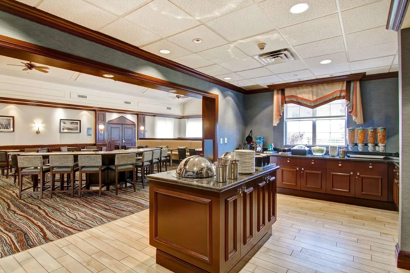 Homewood Suites by Hilton Toronto-Oakville LOUNGE_LOBBY