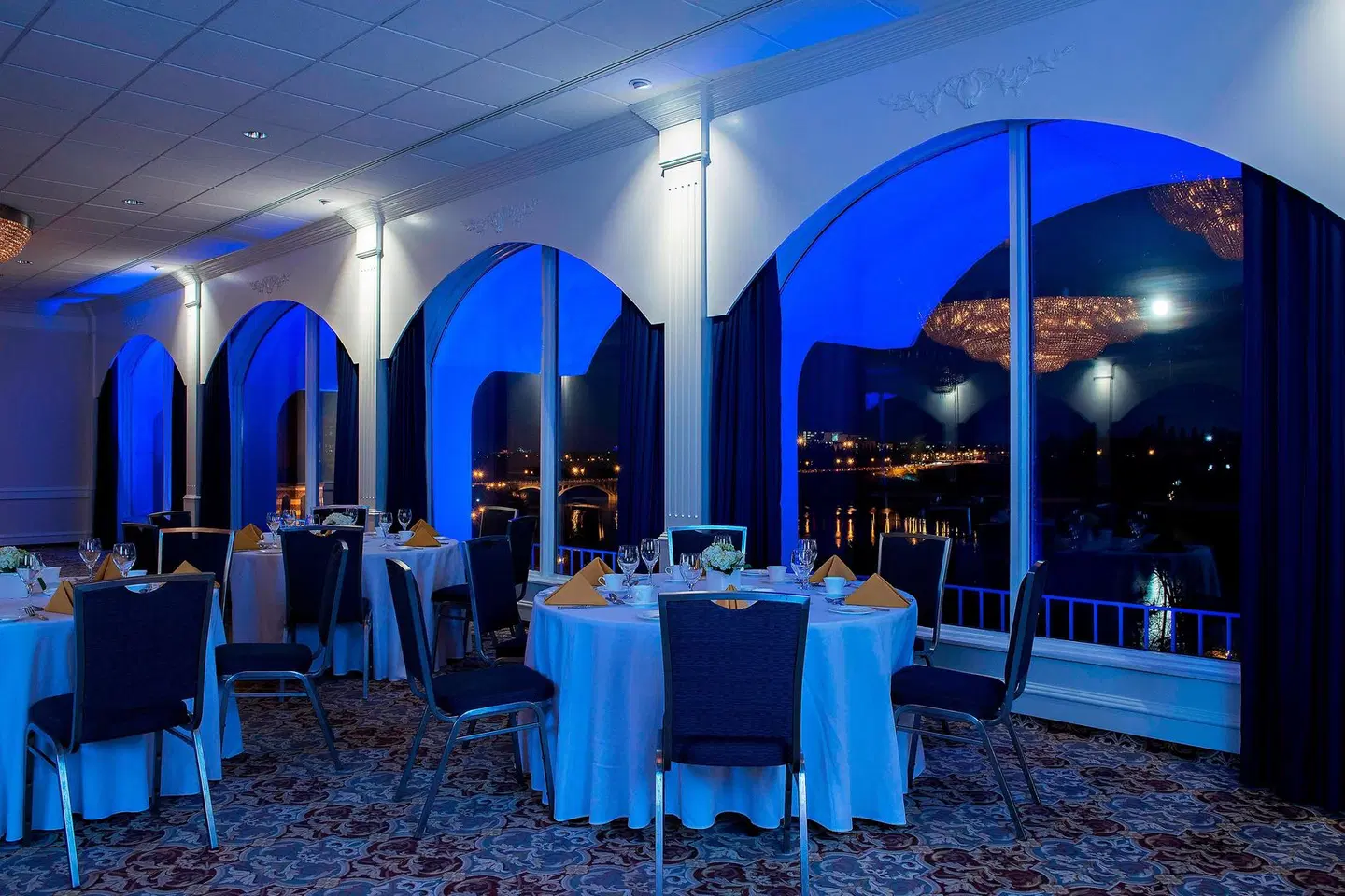 Sheraton Cavalier Saskatoon Hotel Restaurant