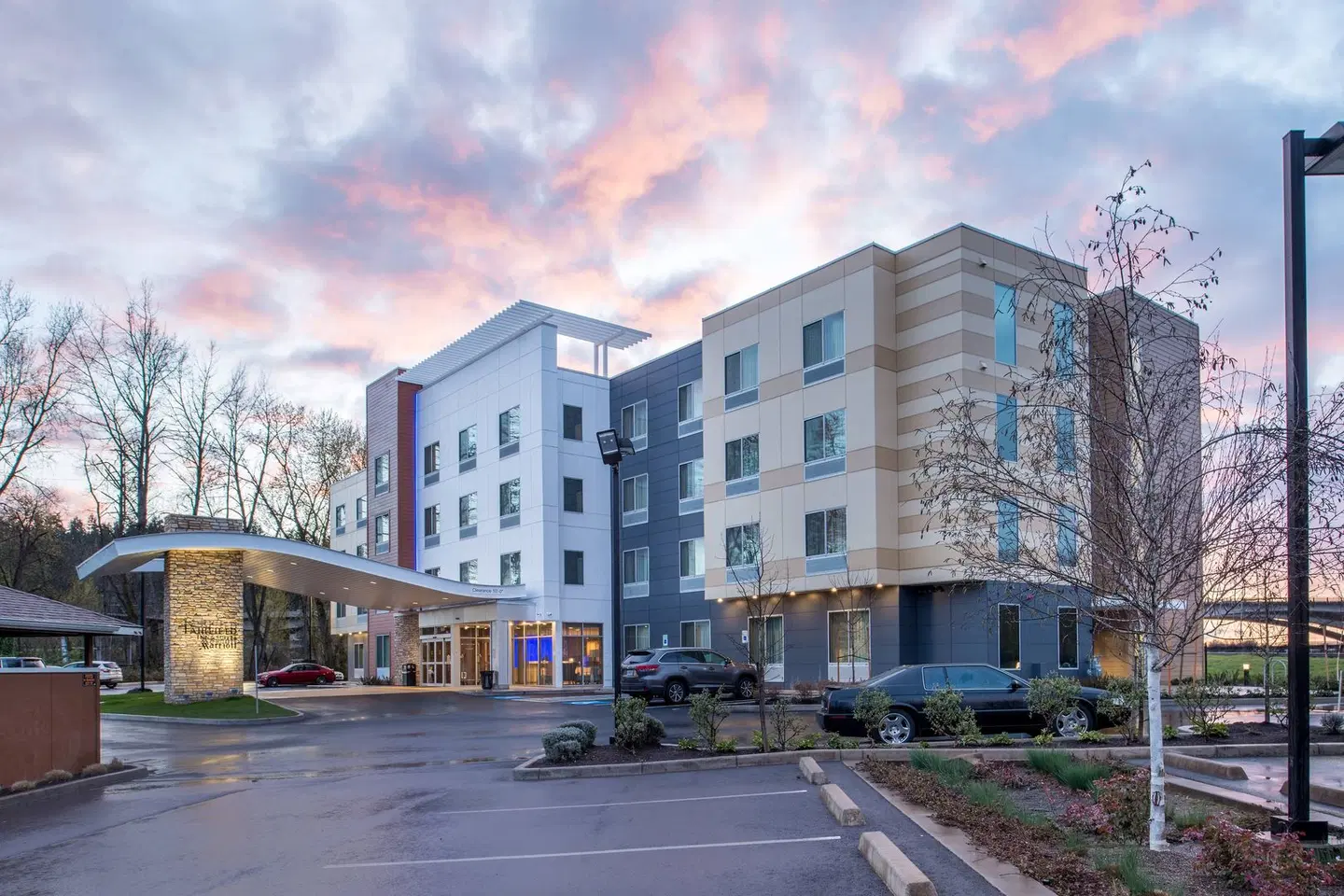 Fairfield Inn & Suites by Marriott Eugene East/Springfield EXTERIOR