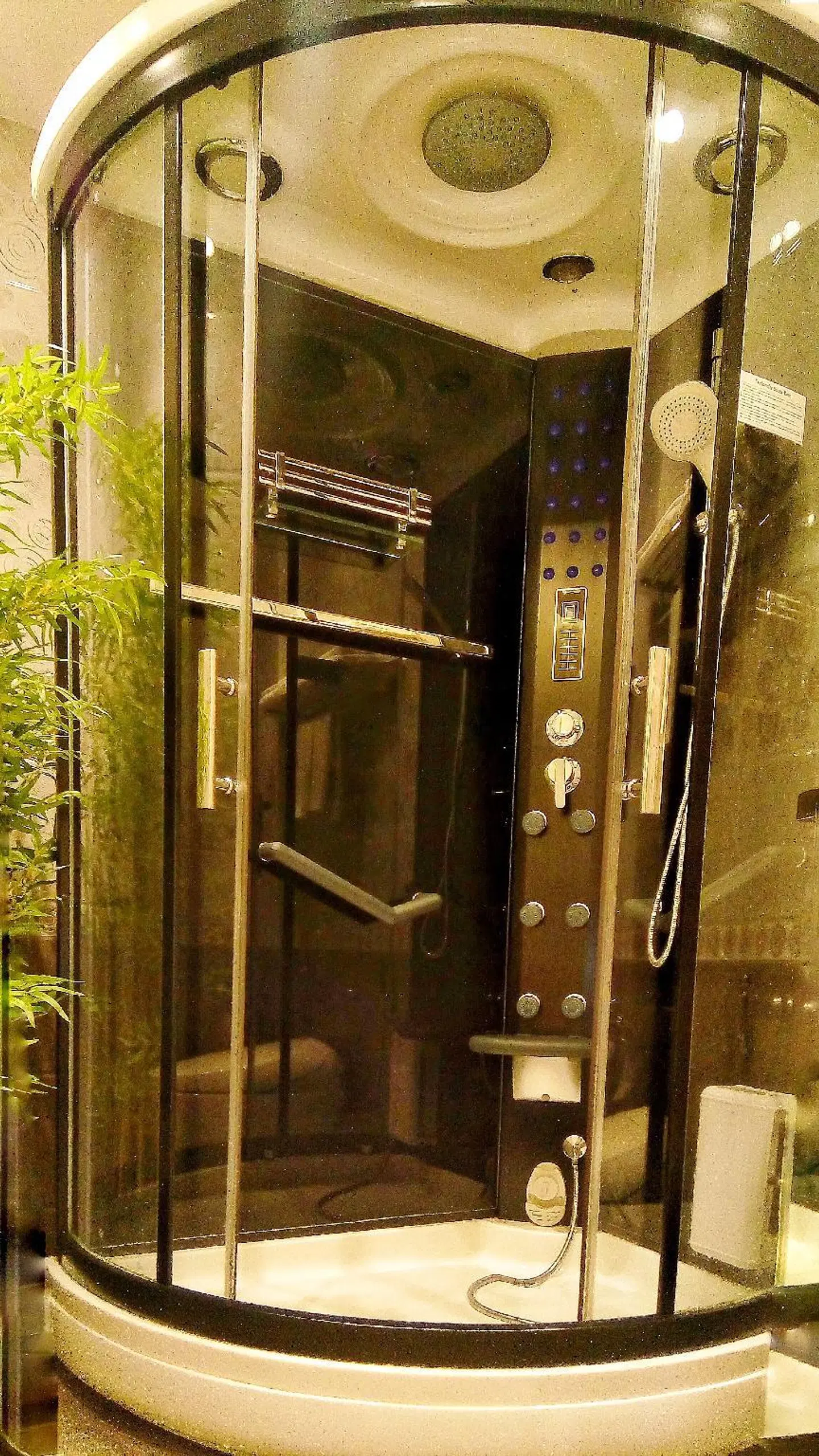 Tuong Vi Hotel Saigon Badezimmer