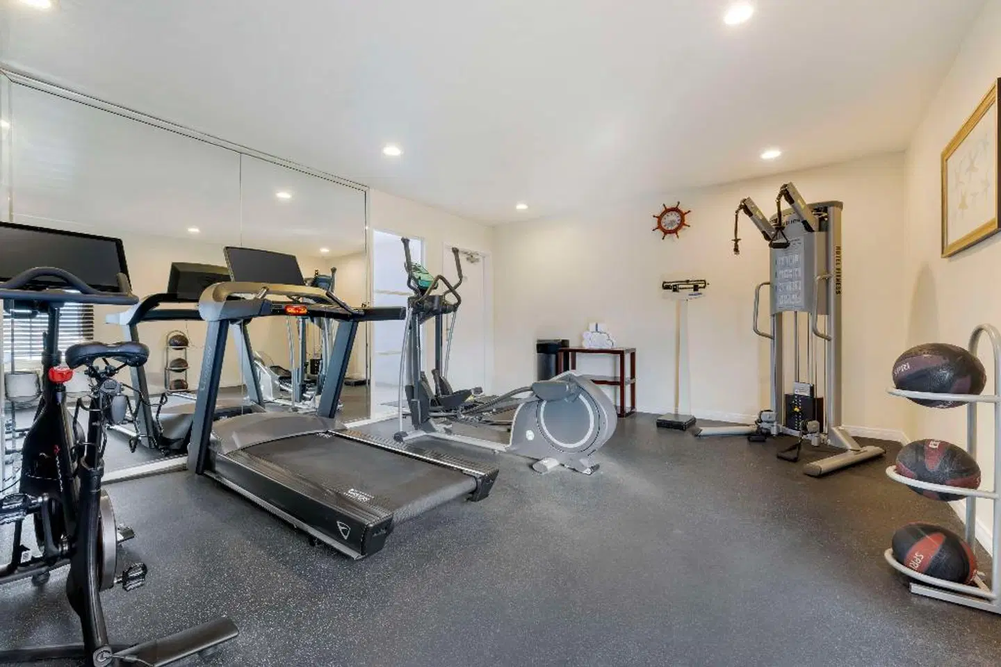 Best Western Plus Marina Shores Hotel - Dana Point SPORTS_AND_LEISURE