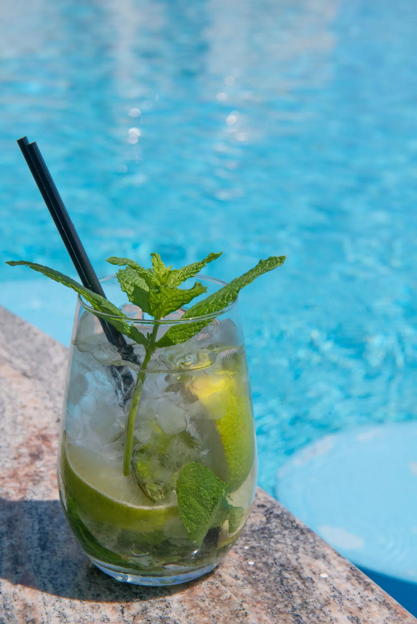 Dore Hotel OUTDOOR_POOL