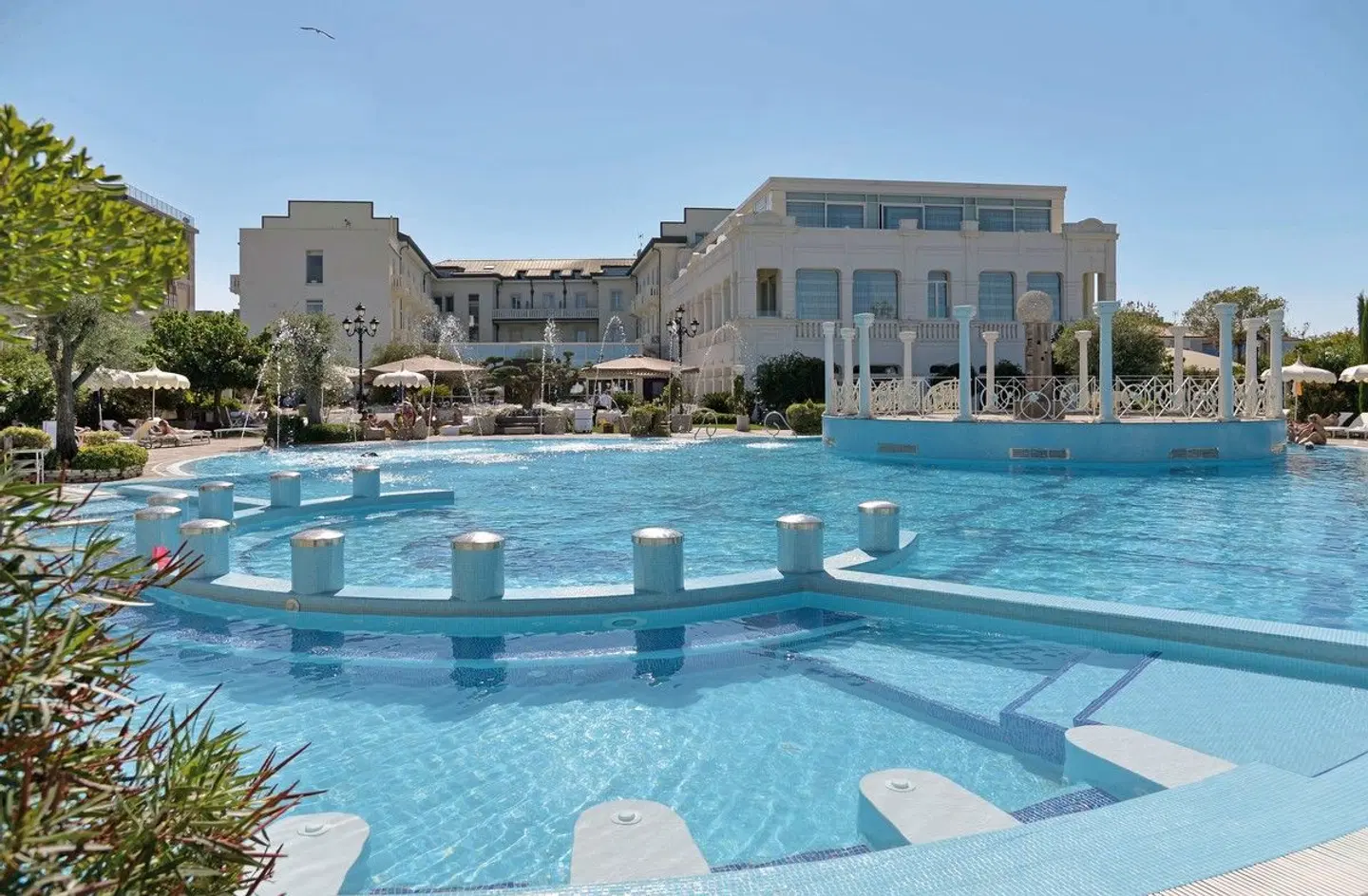 Grand Hotel Da Vinci OUTDOOR_POOL