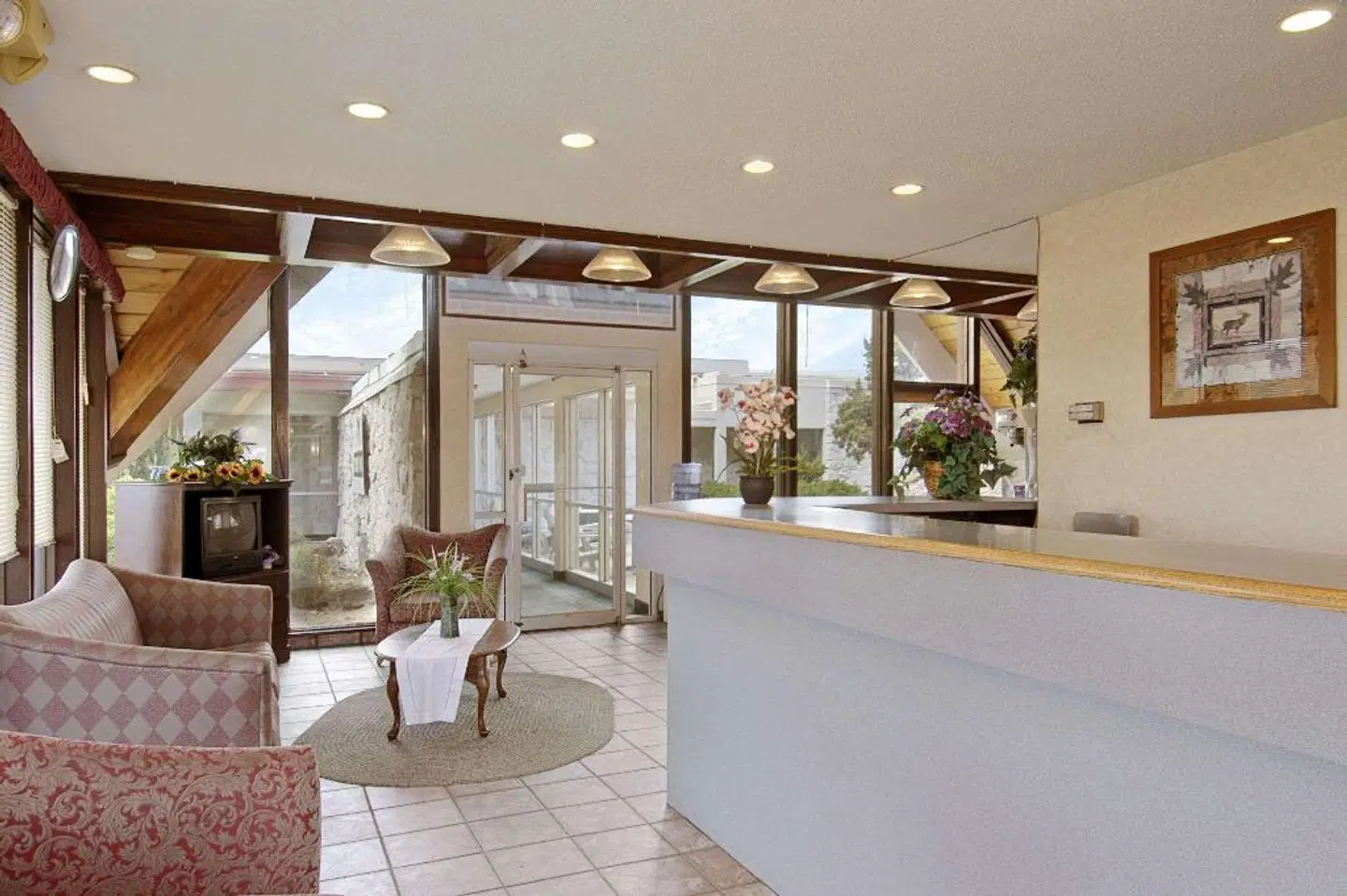 Days Inn by Wyndham Colorado Springs/Garden of the Gods LOUNGE_LOBBY