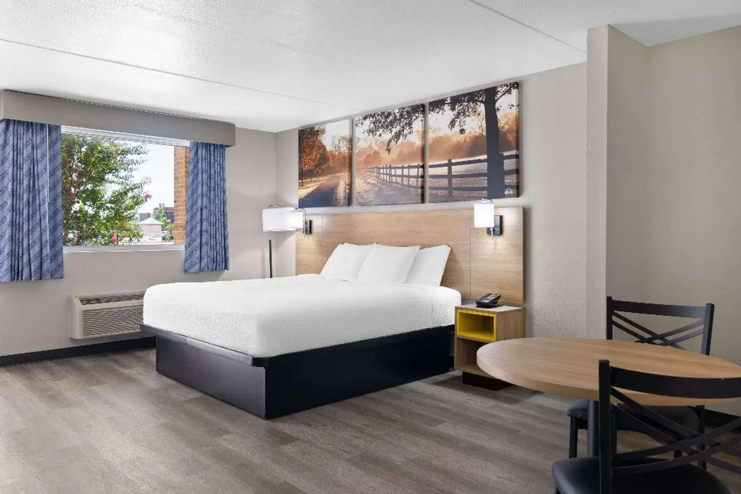 Days Inn by Wyndham Conway ROOM_EXAMPLE