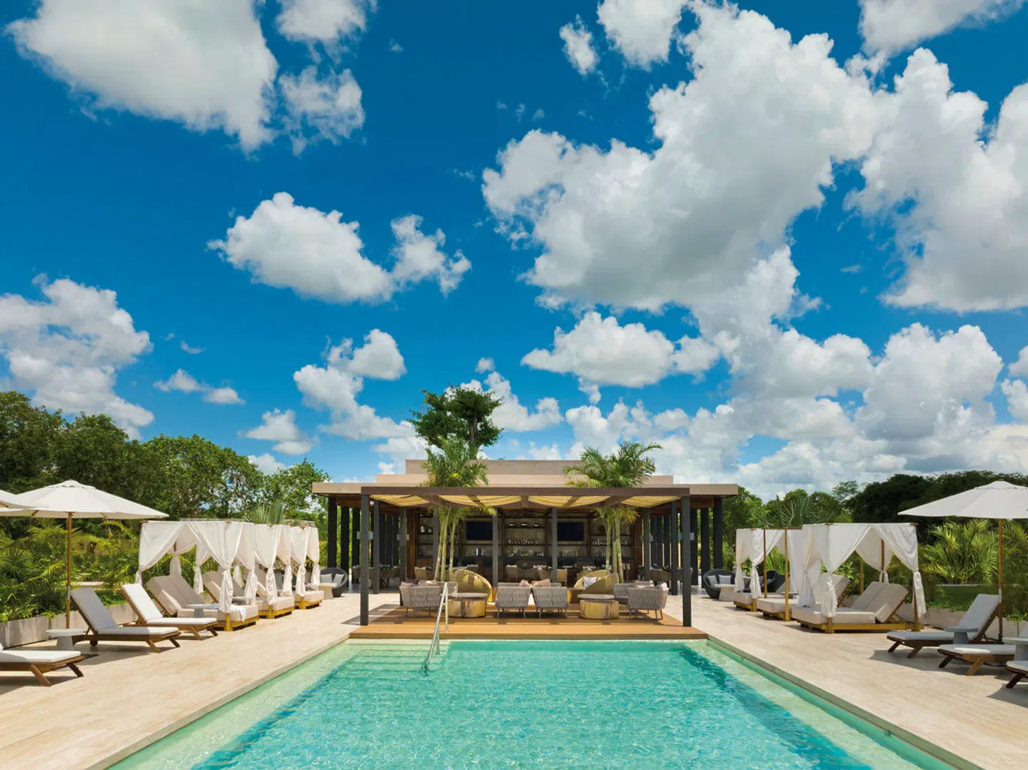 Haciendas & Mayakultur - Schätze Yucatans Deluxe OUTDOOR_POOL