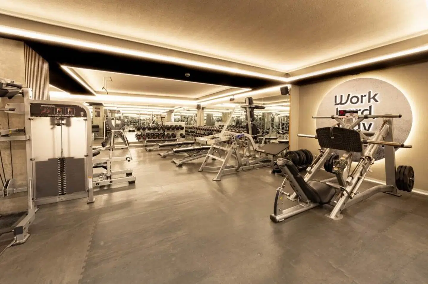 Fiesta Park Hotel SPORTS_AND_LEISURE