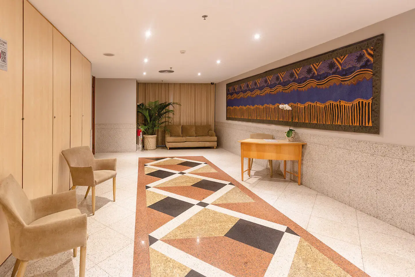 Windsor Excelsior LOUNGE_LOBBY