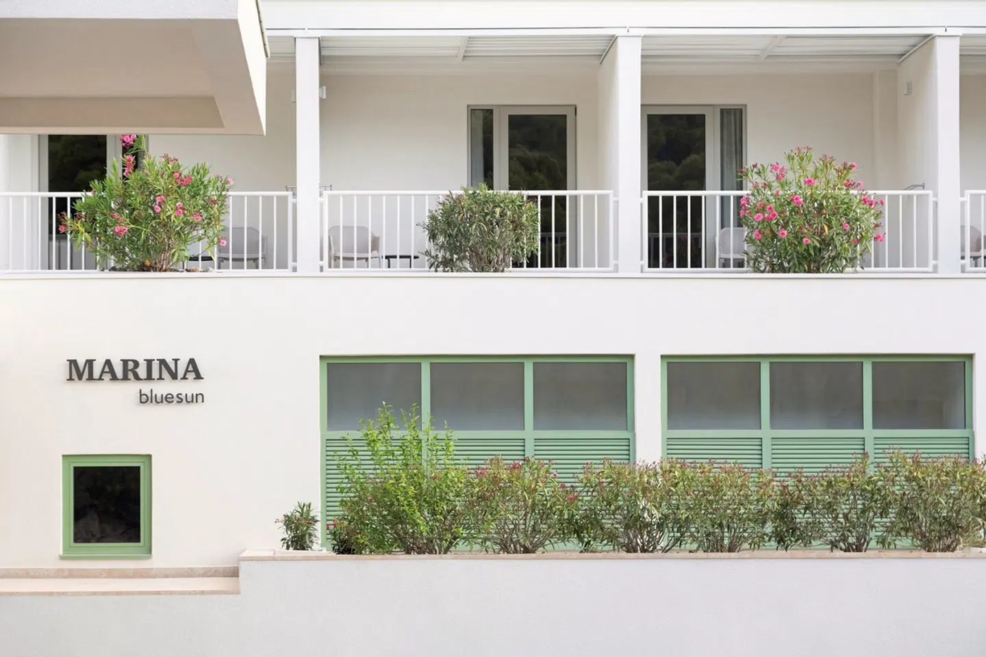 Bluesun Hotel Marina EXTERIOR