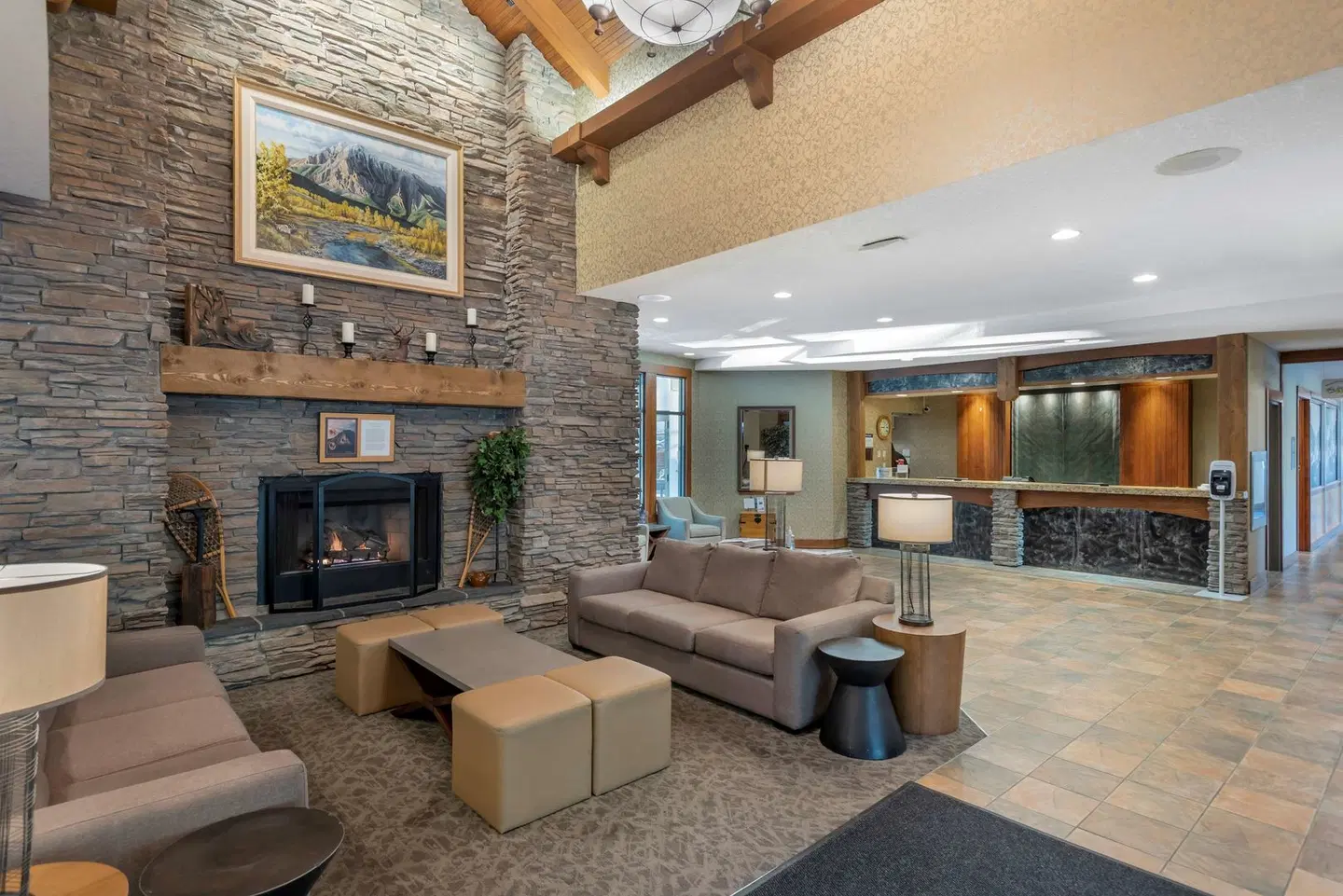 Best Western PLUS Fernie Mountain Lodge LOUNGE_LOBBY