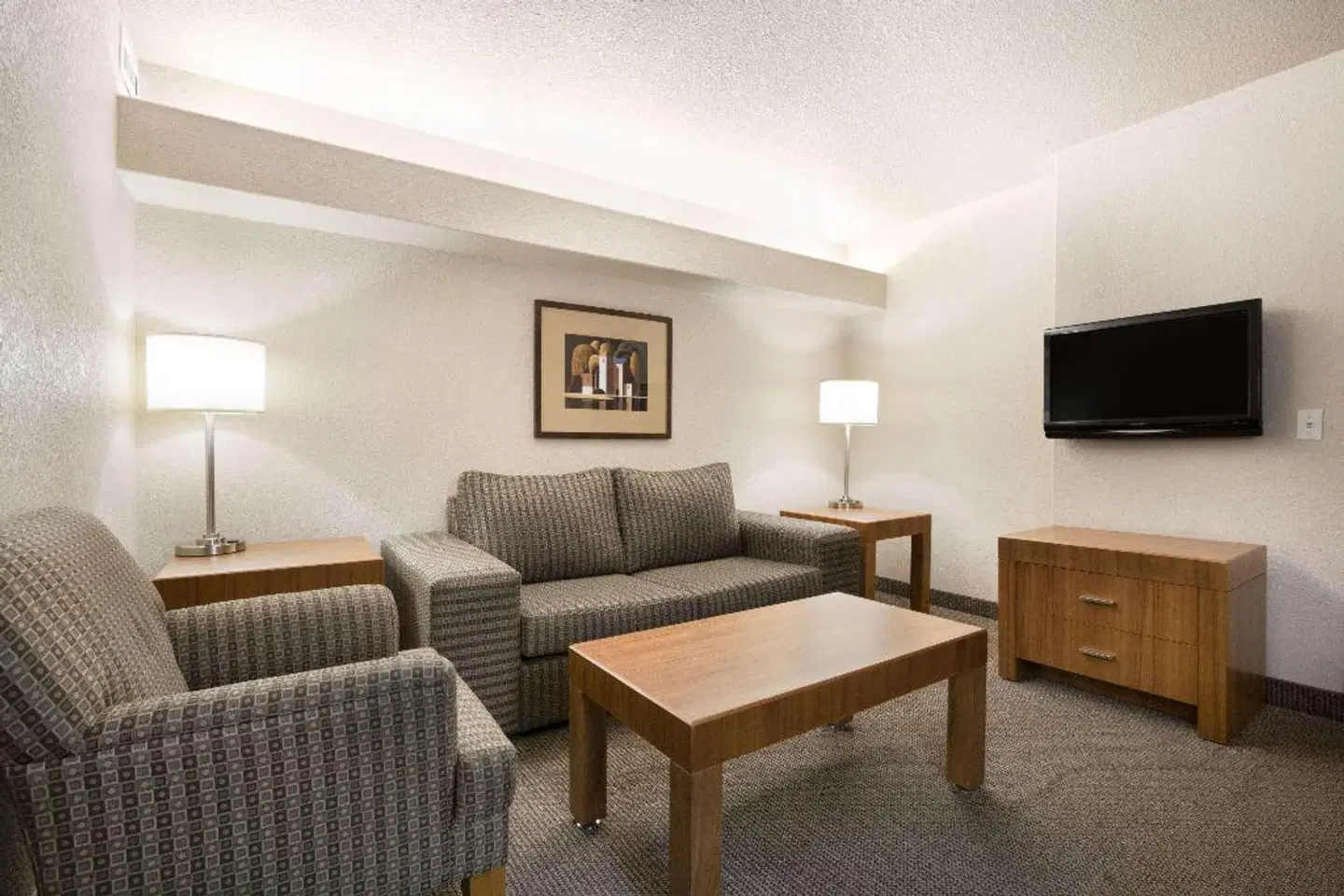 Days Inn by Wyndham Calgary Airport ROOM_EXAMPLE