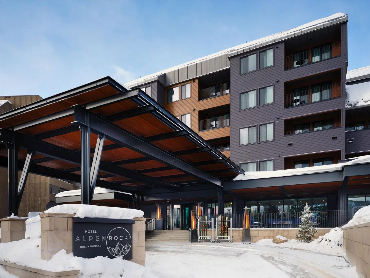 Hotel Alpenrock Breckenridge, Curio Collection by Hilton EXTERIOR