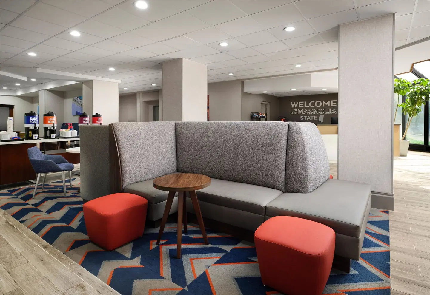 Hampton Inn Meridian LOUNGE_LOBBY