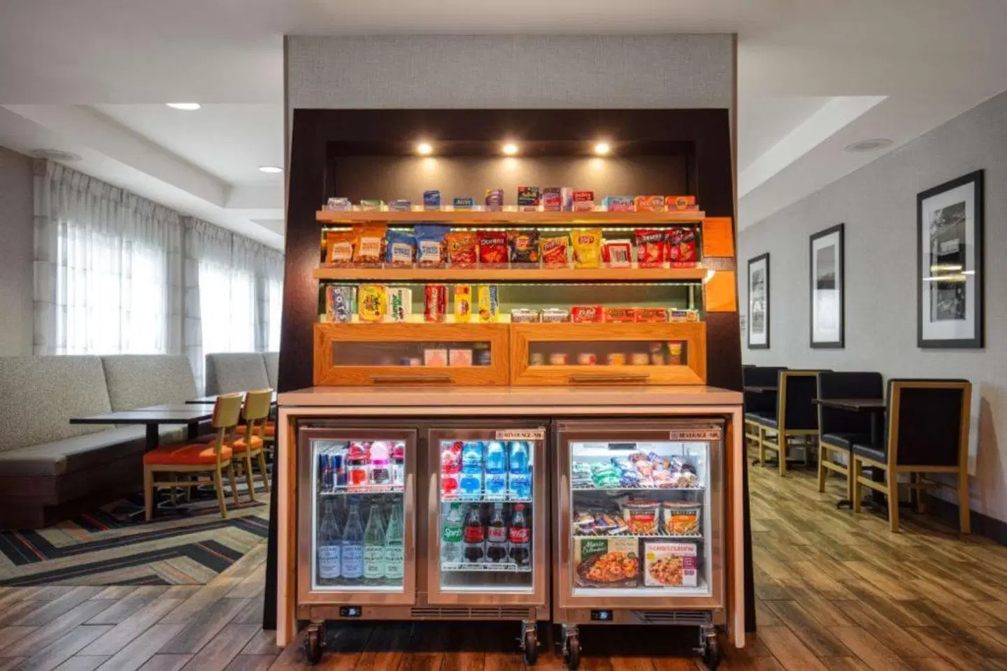 Hampton Inn Medford LOUNGE_LOBBY