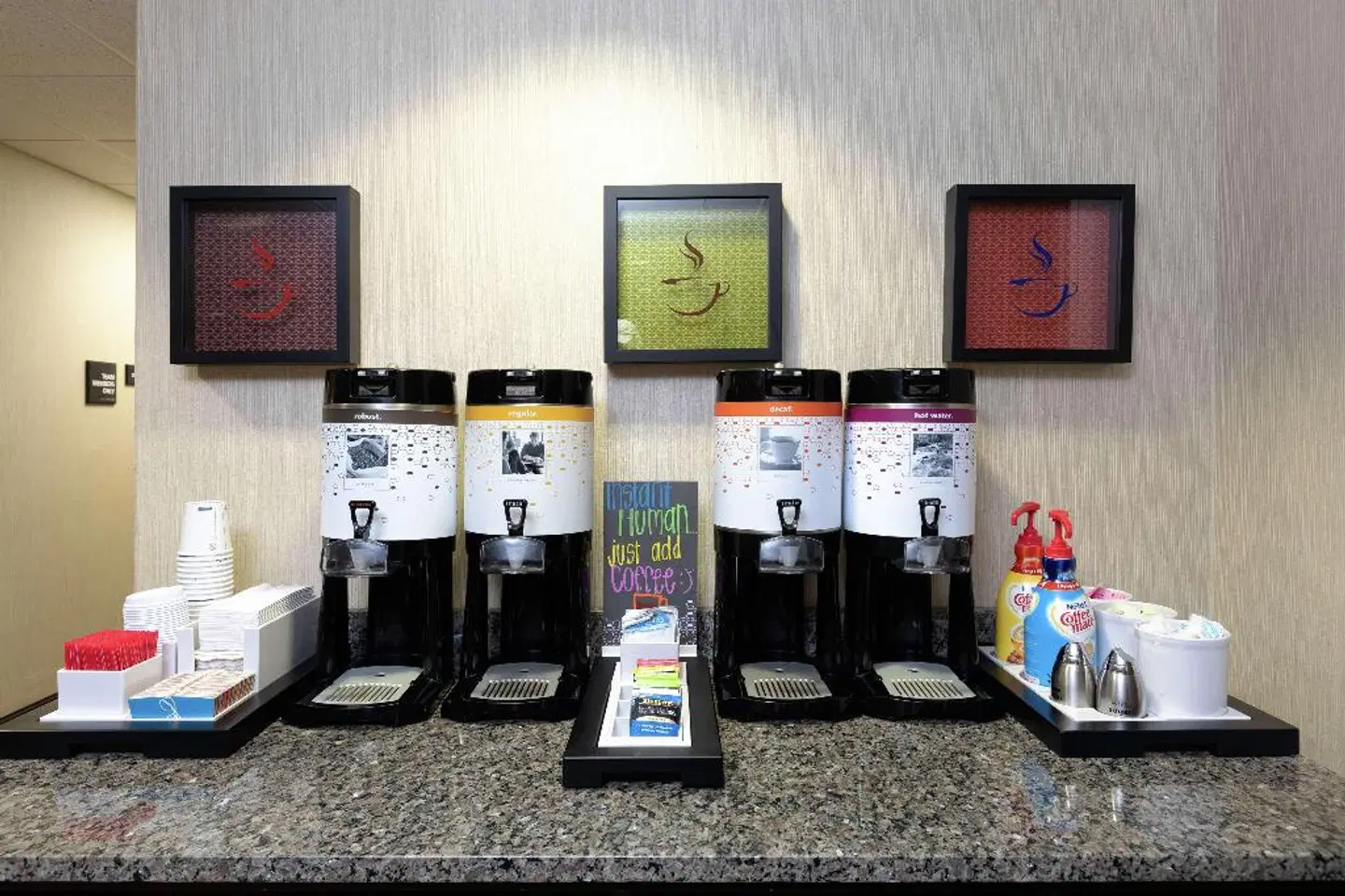 Hampton Inn Houma ROOM_EXAMPLE