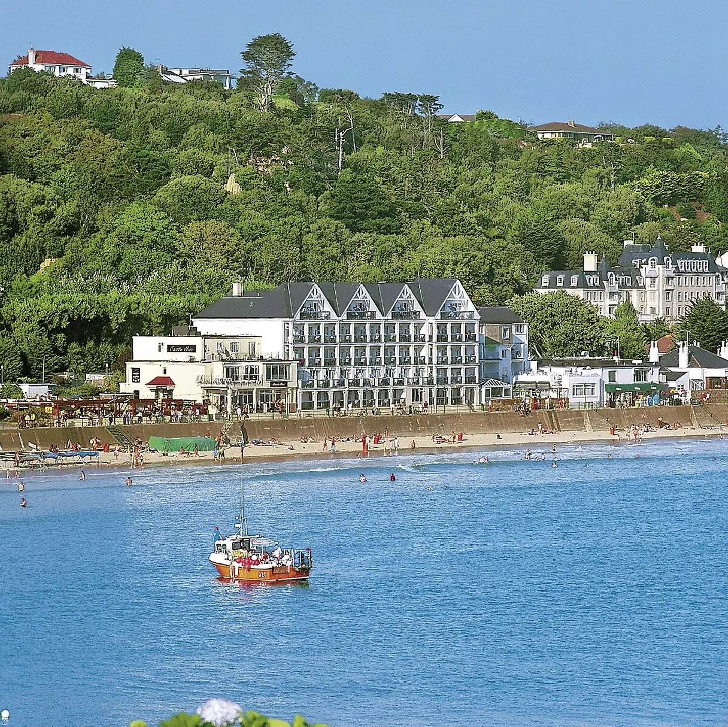 Golden Sands Hotel EXTERIOR