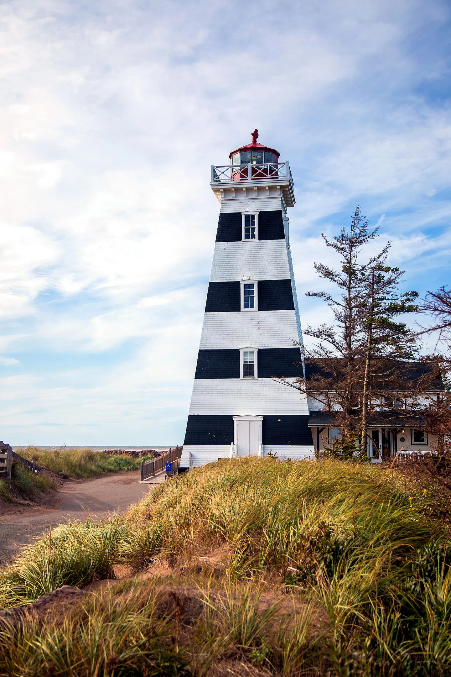 West Point Lighthouse Inn EXTERIOR