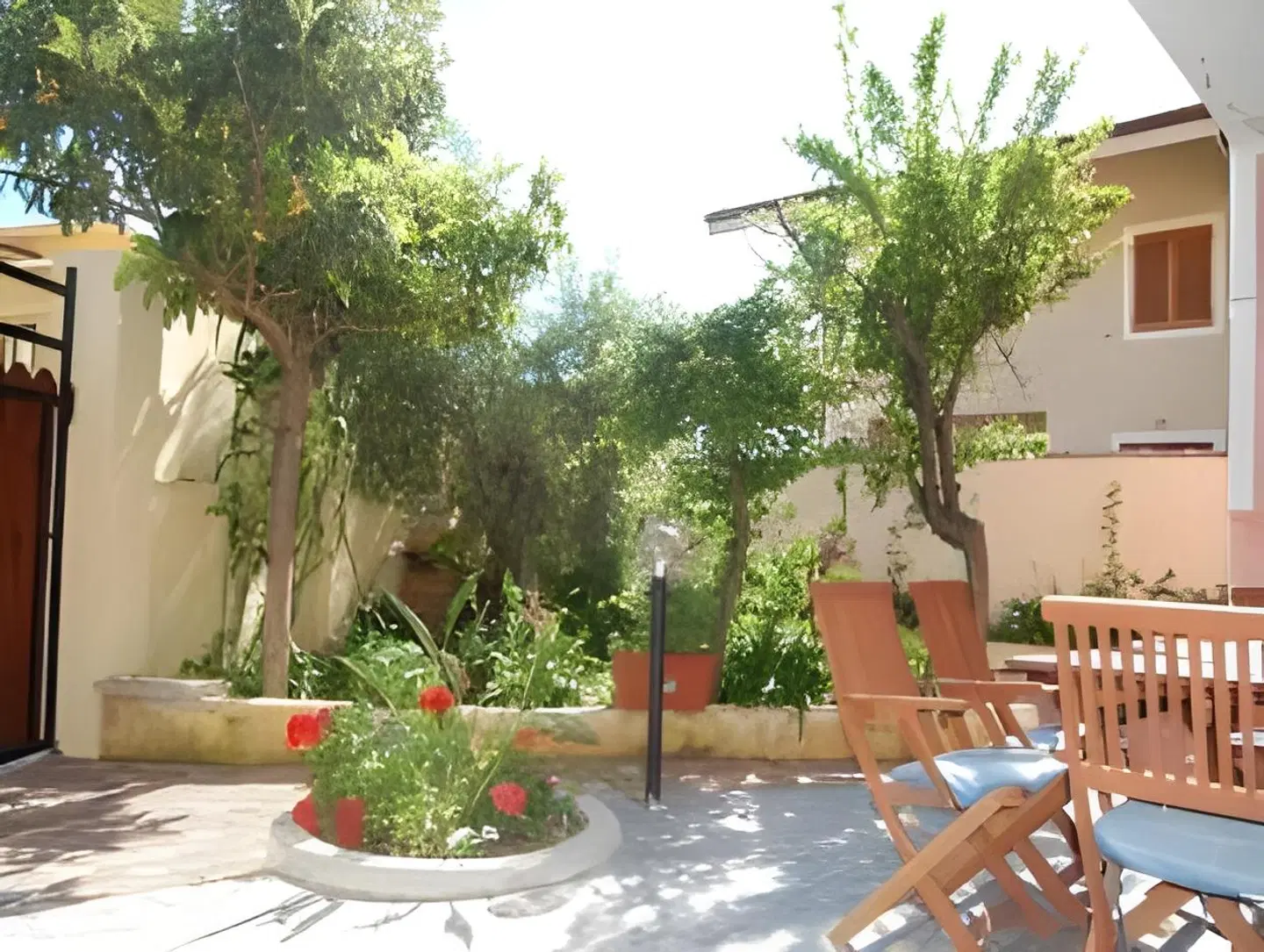 Flowery Inn Villa GARDEN