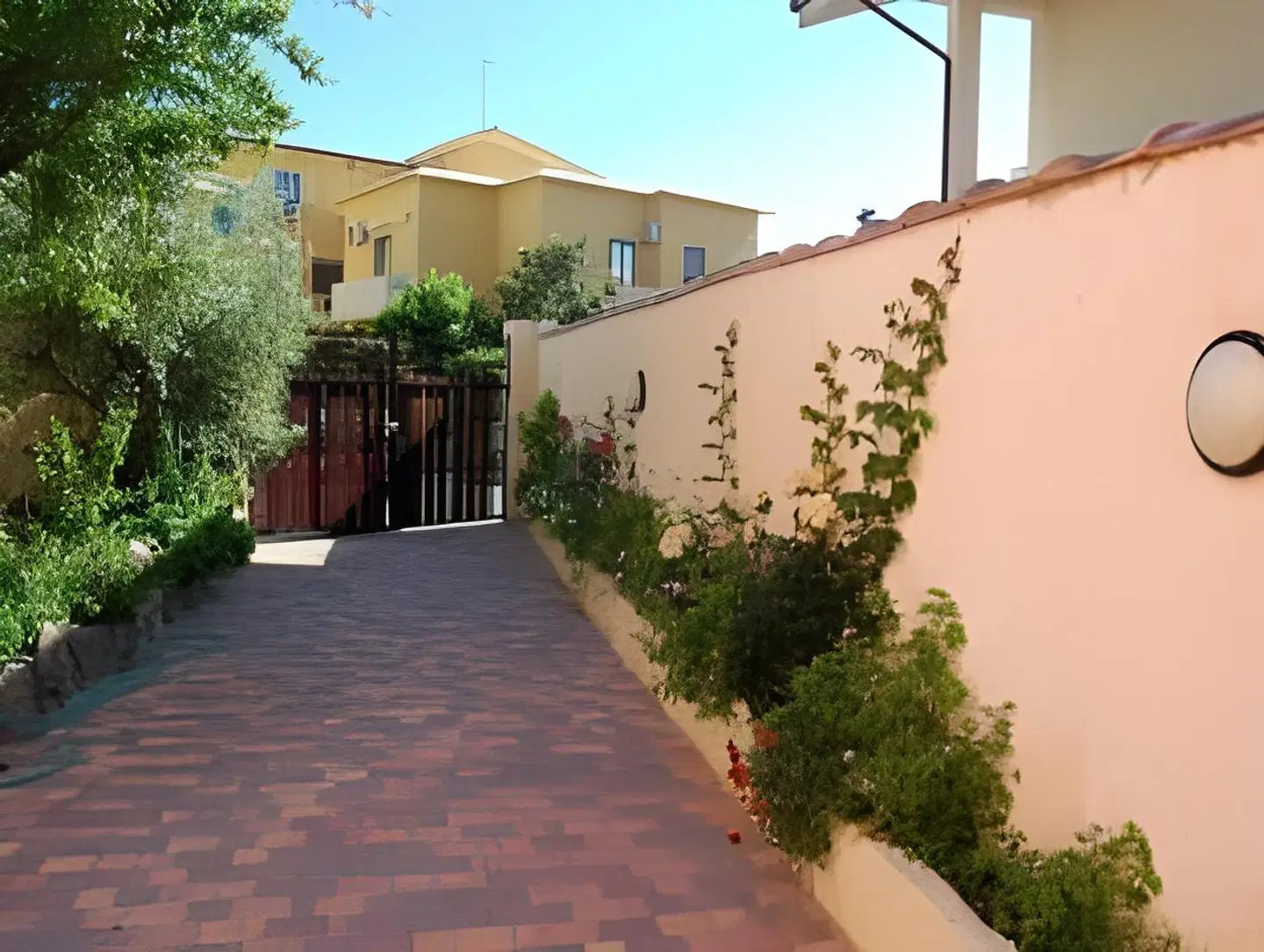 Flowery Inn Villa EXTERIOR