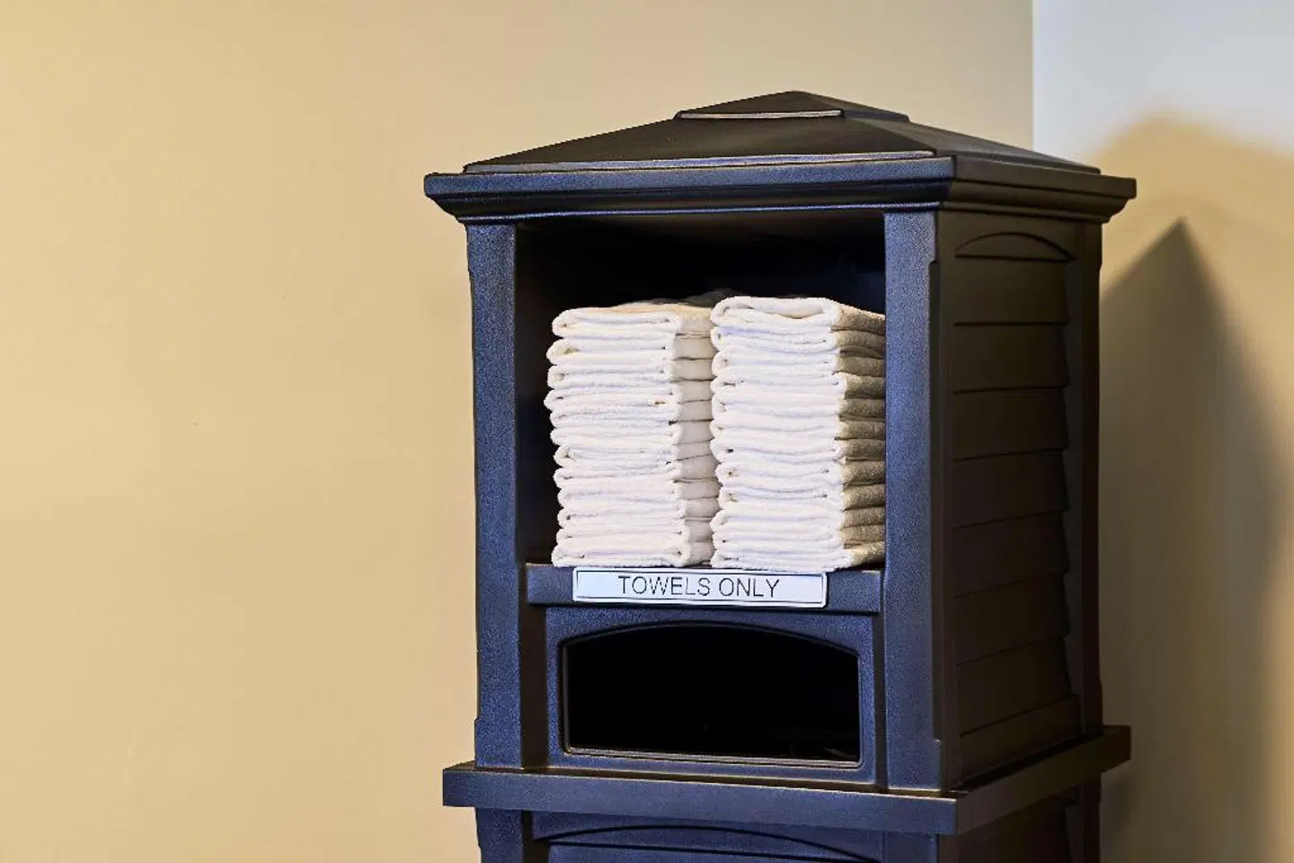 Best Western On The Bay Inn & Marina EXTERIOR