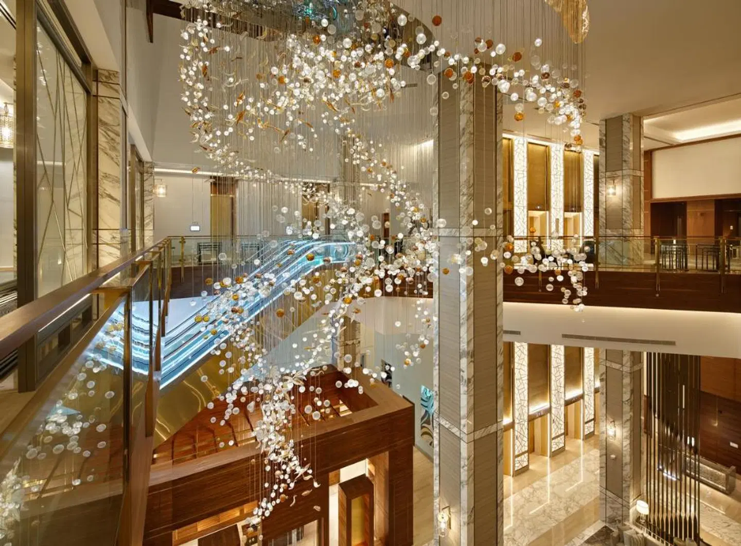 Grand Plaza Mövenpick Media City BAR