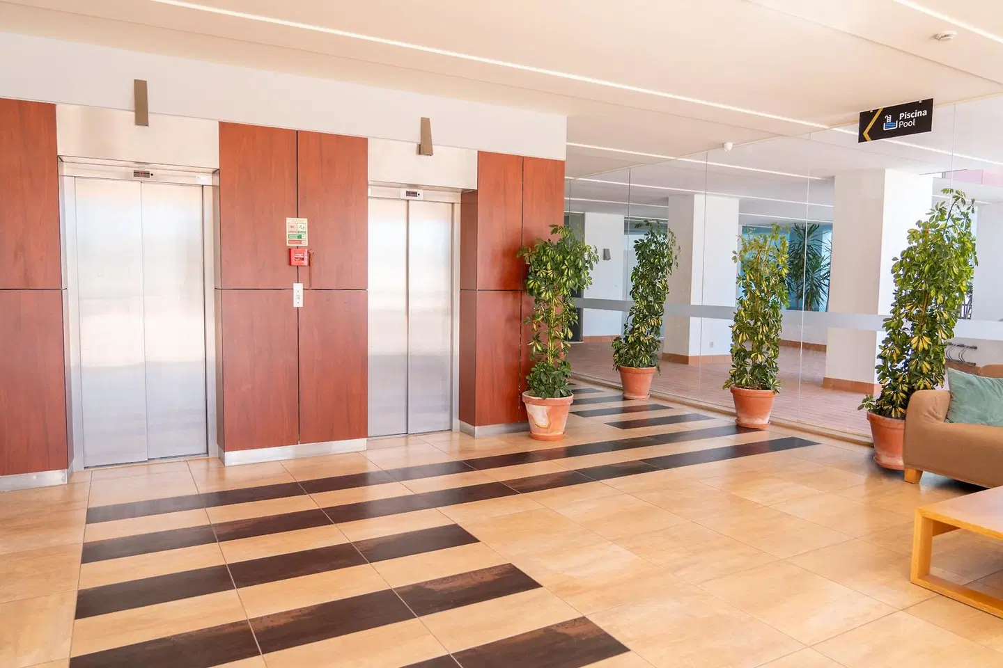 Villa Doris Suites LOUNGE_LOBBY