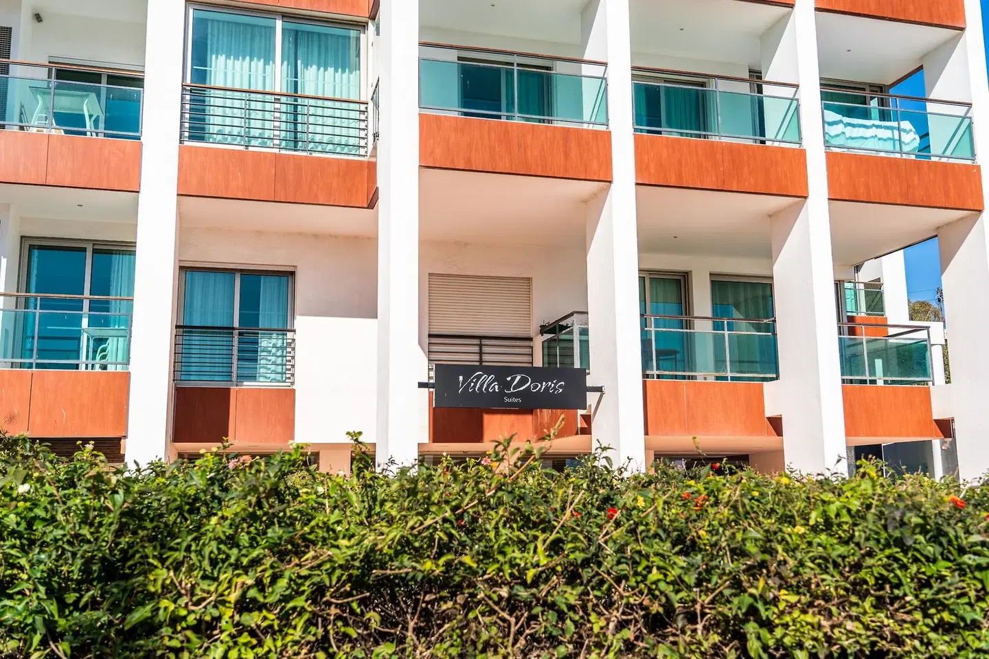 Villa Doris Suites EXTERIOR