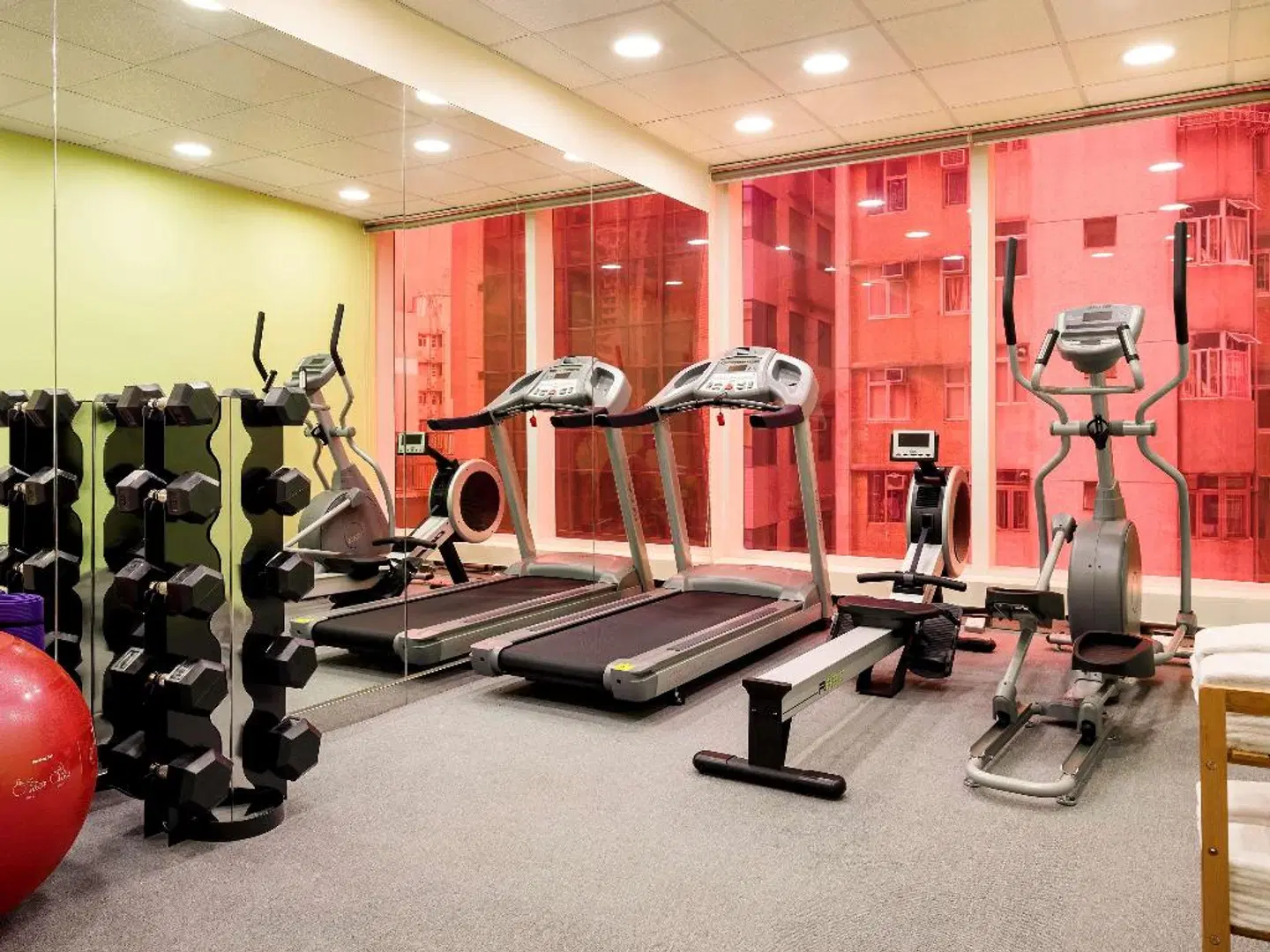 ibis Hong Kong Central & Sheung Wan Hotel SPORTS_AND_LEISURE