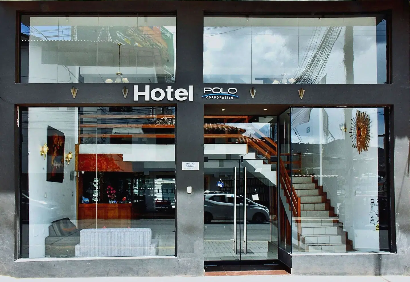 Polo Corporativo EXTERIOR