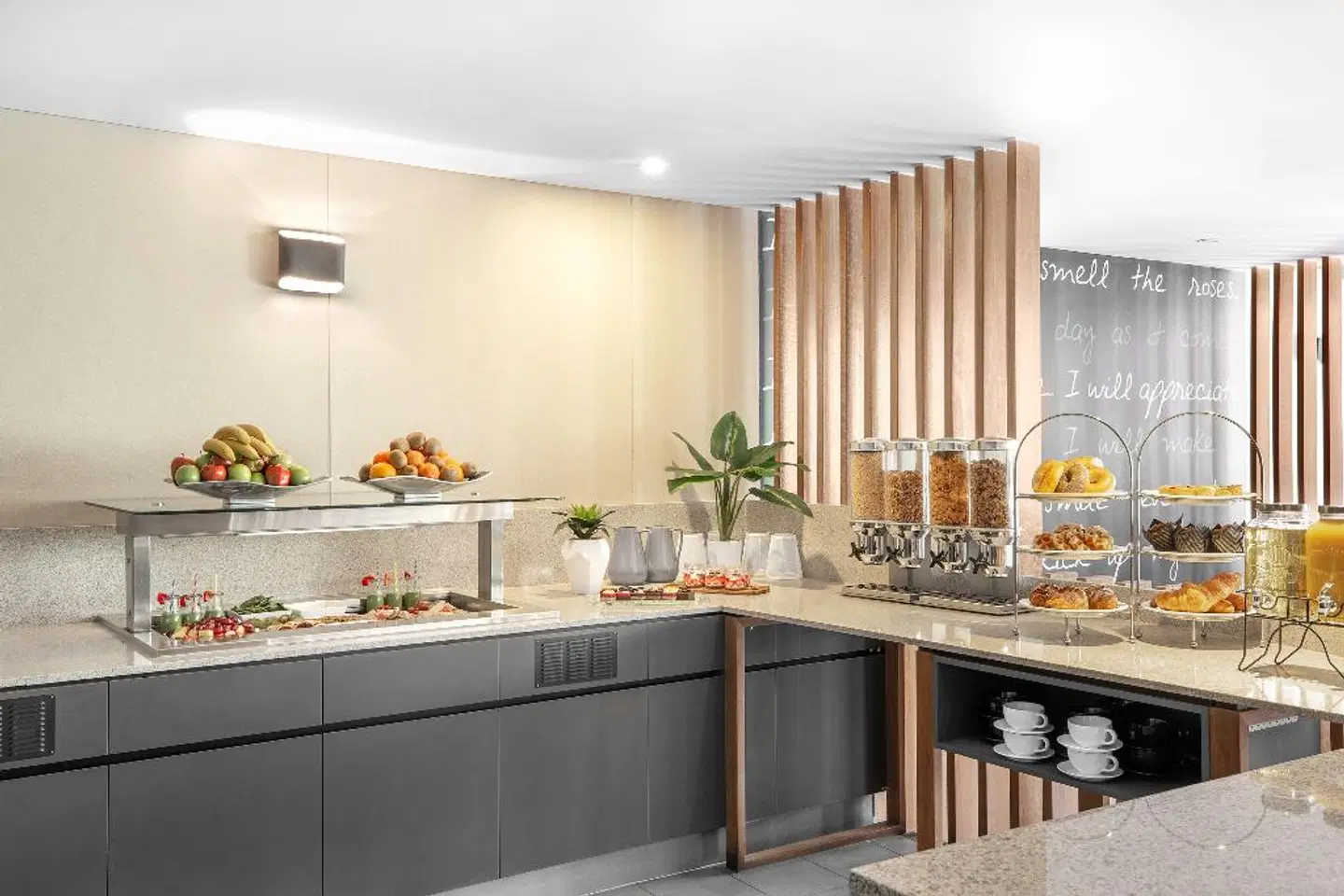 Mantra on Kent RESTAURANT