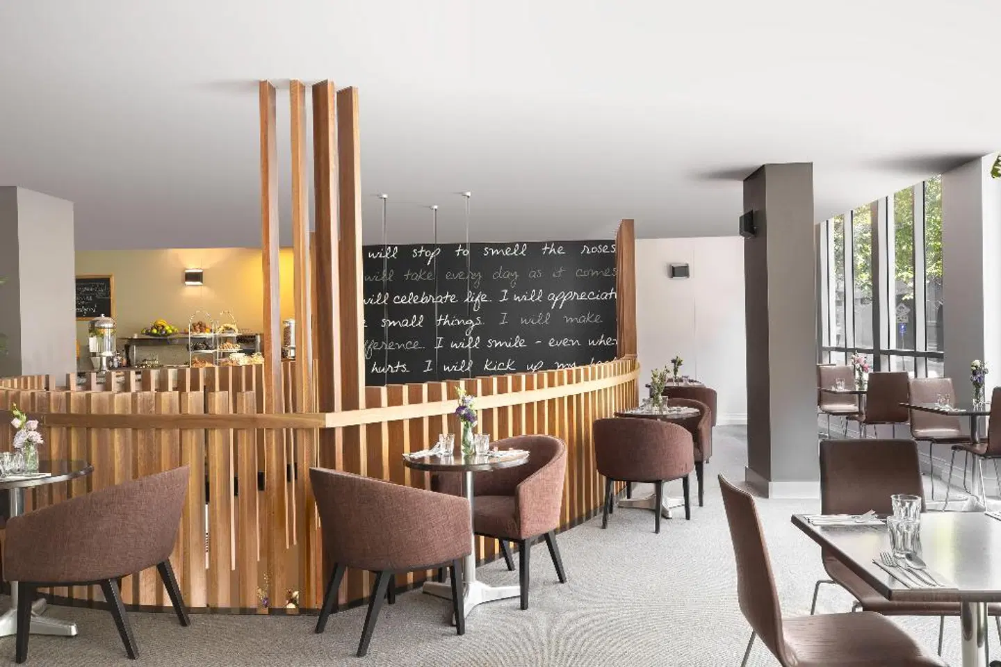 Mantra on Kent Terrasse